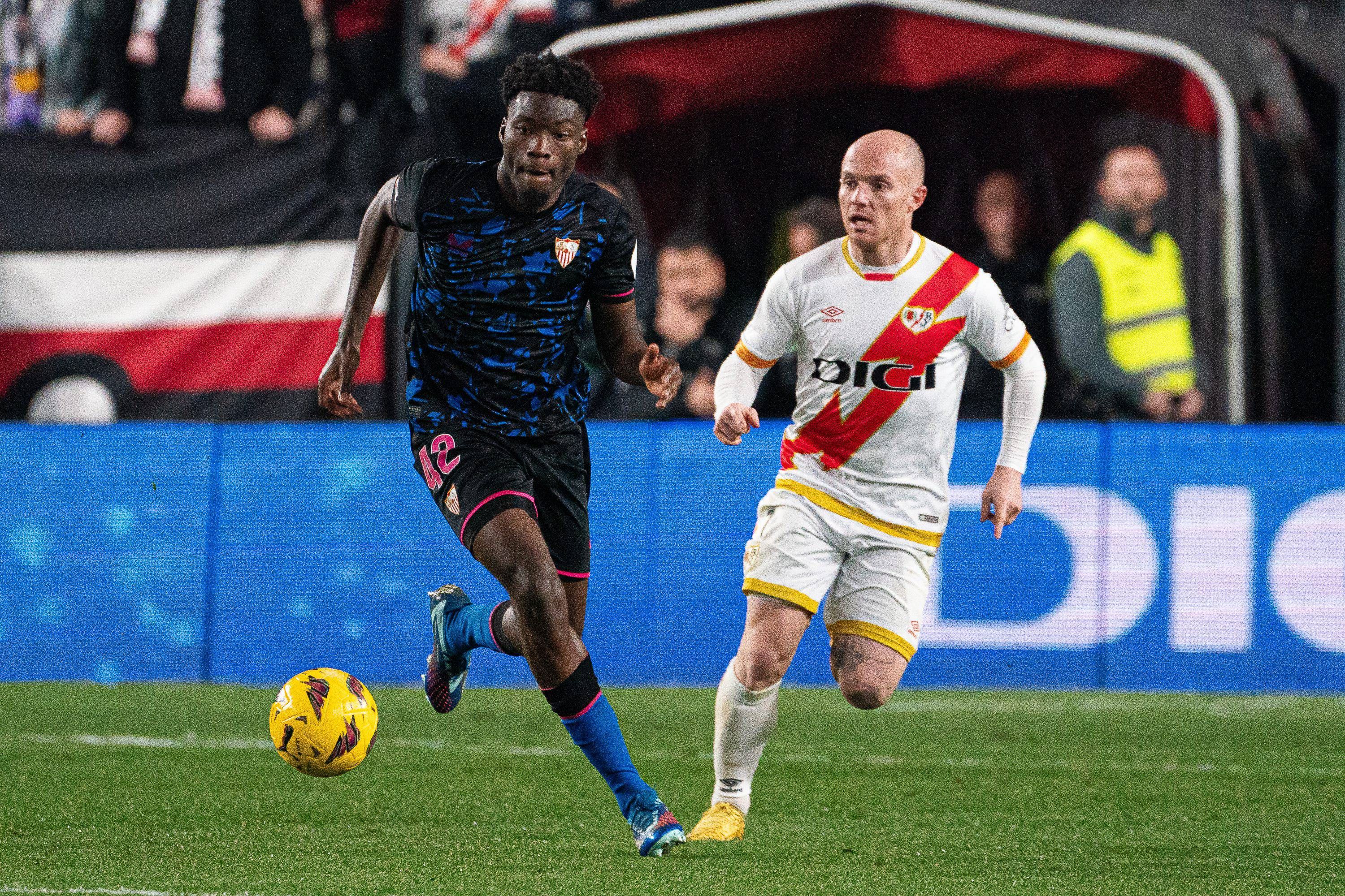 Agoumé se lesionó ante el Rayo.