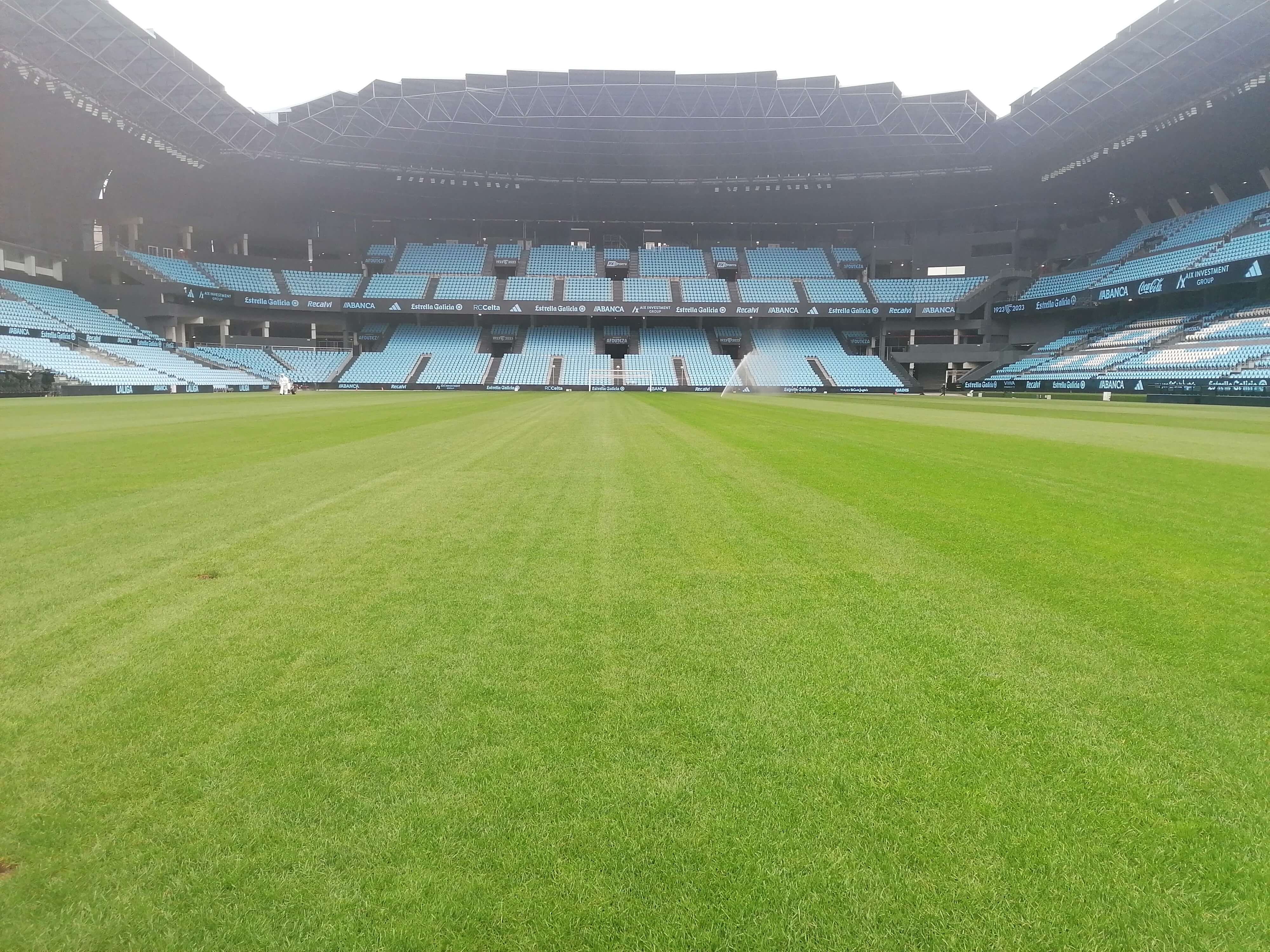 Estado del césped de Balaídos.