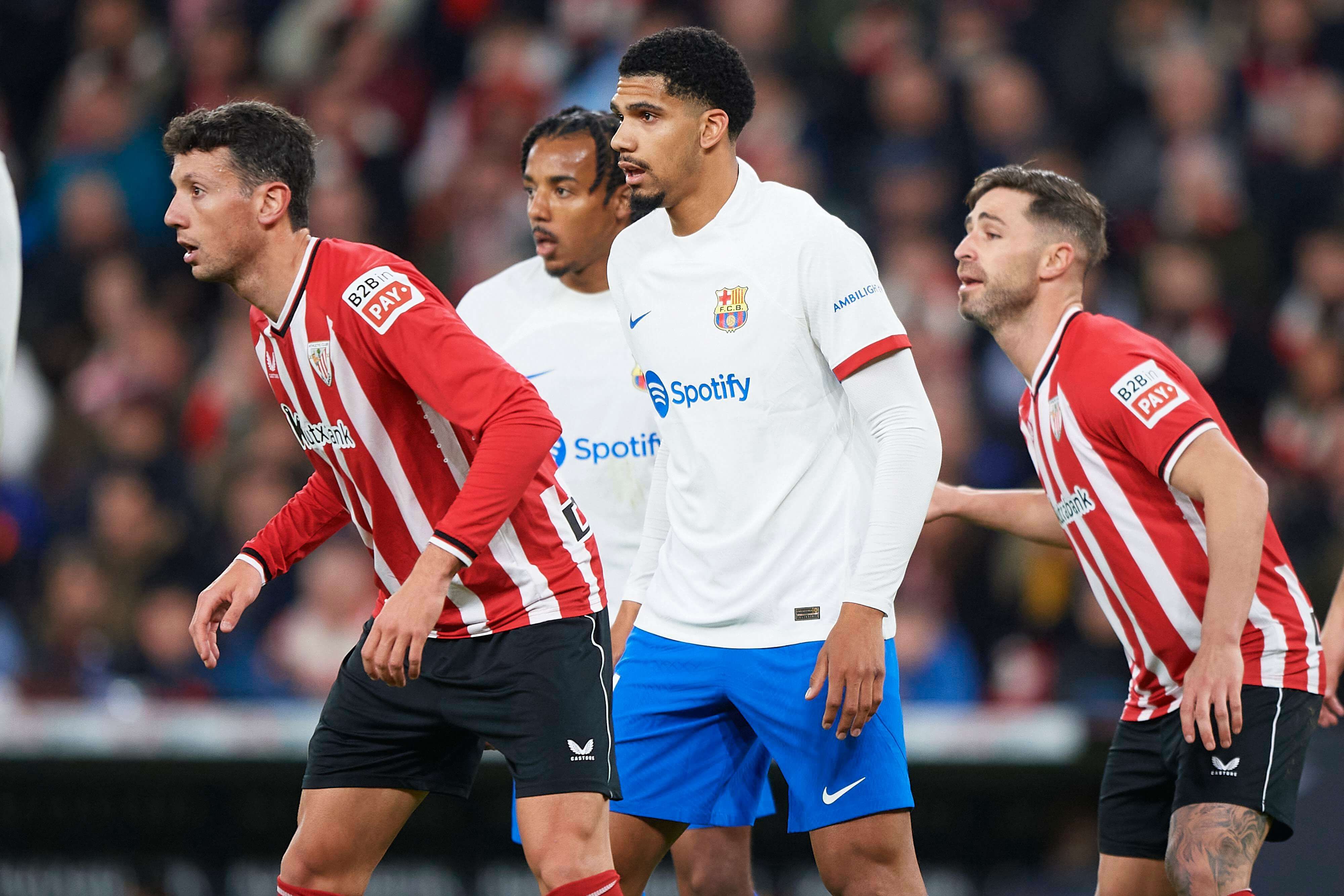Ronald Araujo, en el Athletic-Barcelona.