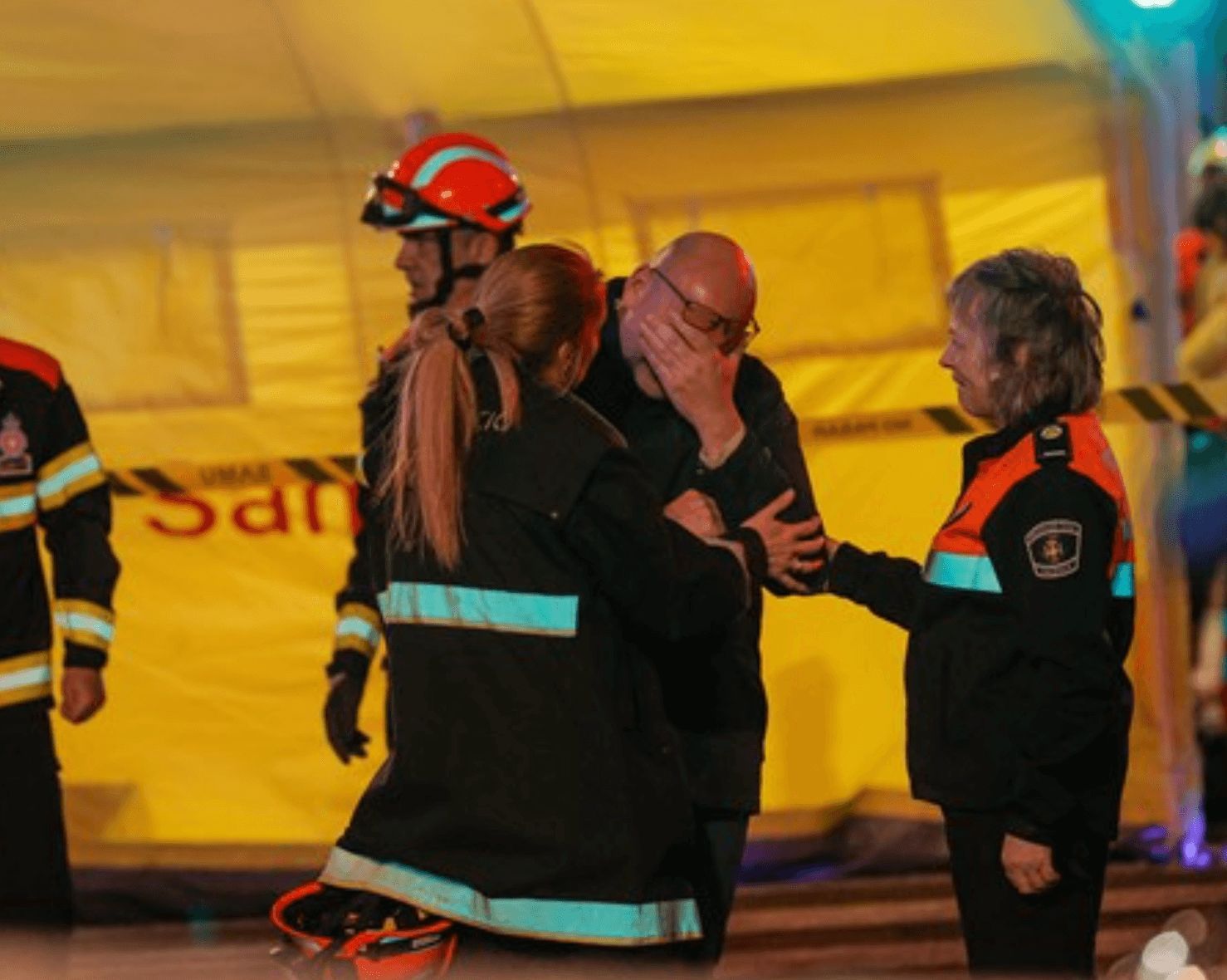 Consternación tras el incendio en Valencia.