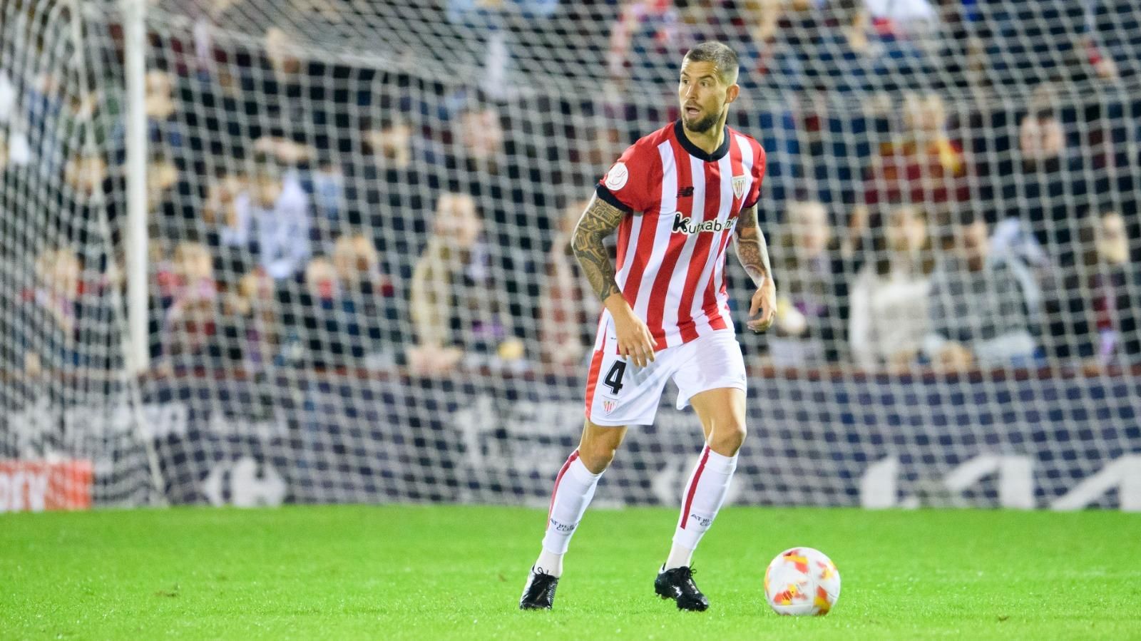  El central Iñigo Martínez en la Copa ante el Alzira.