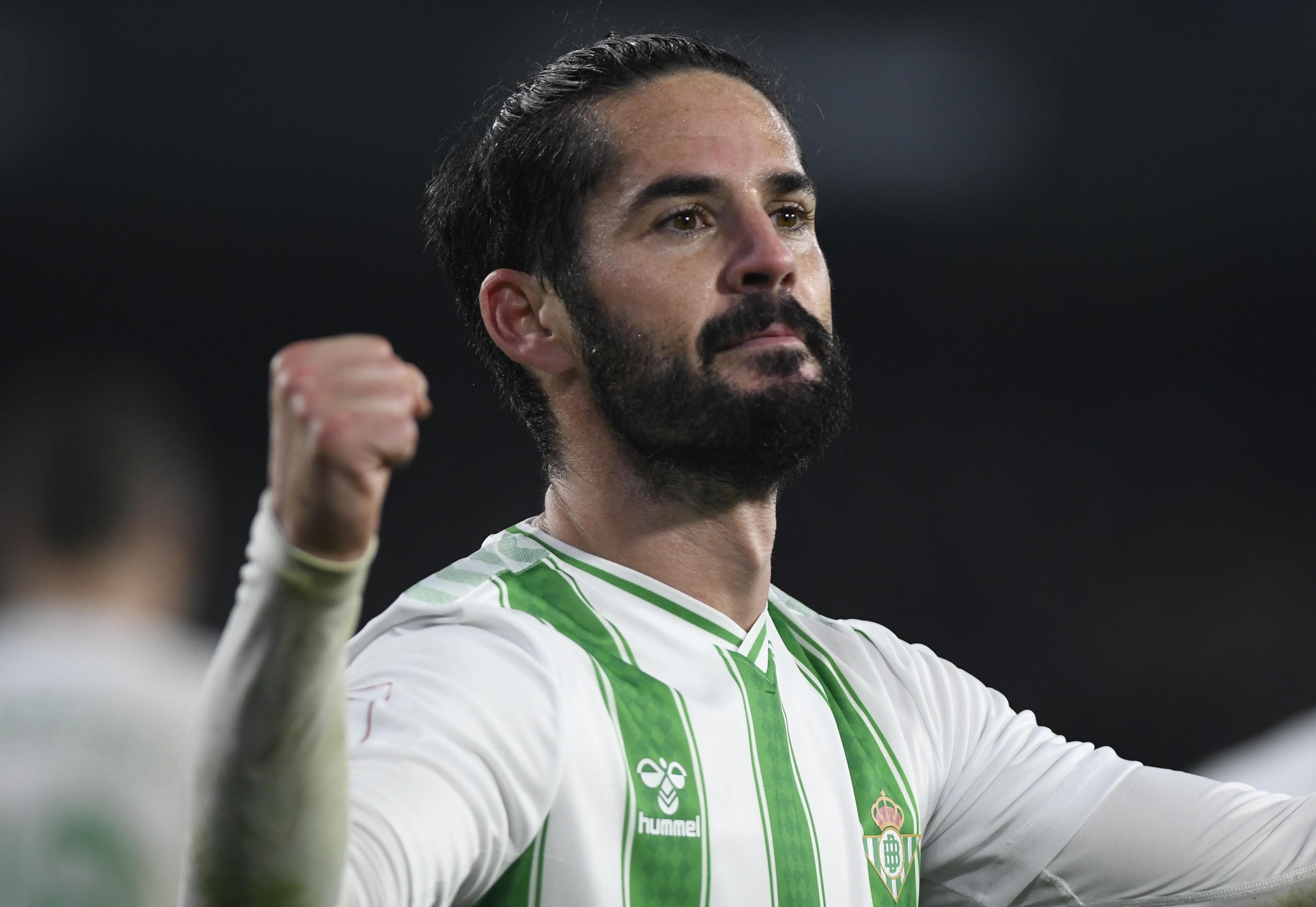  Isco celebra su gol al Granada