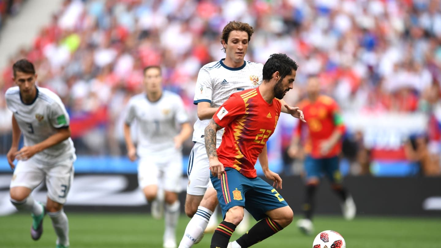  Isco, en un partido con la selección española