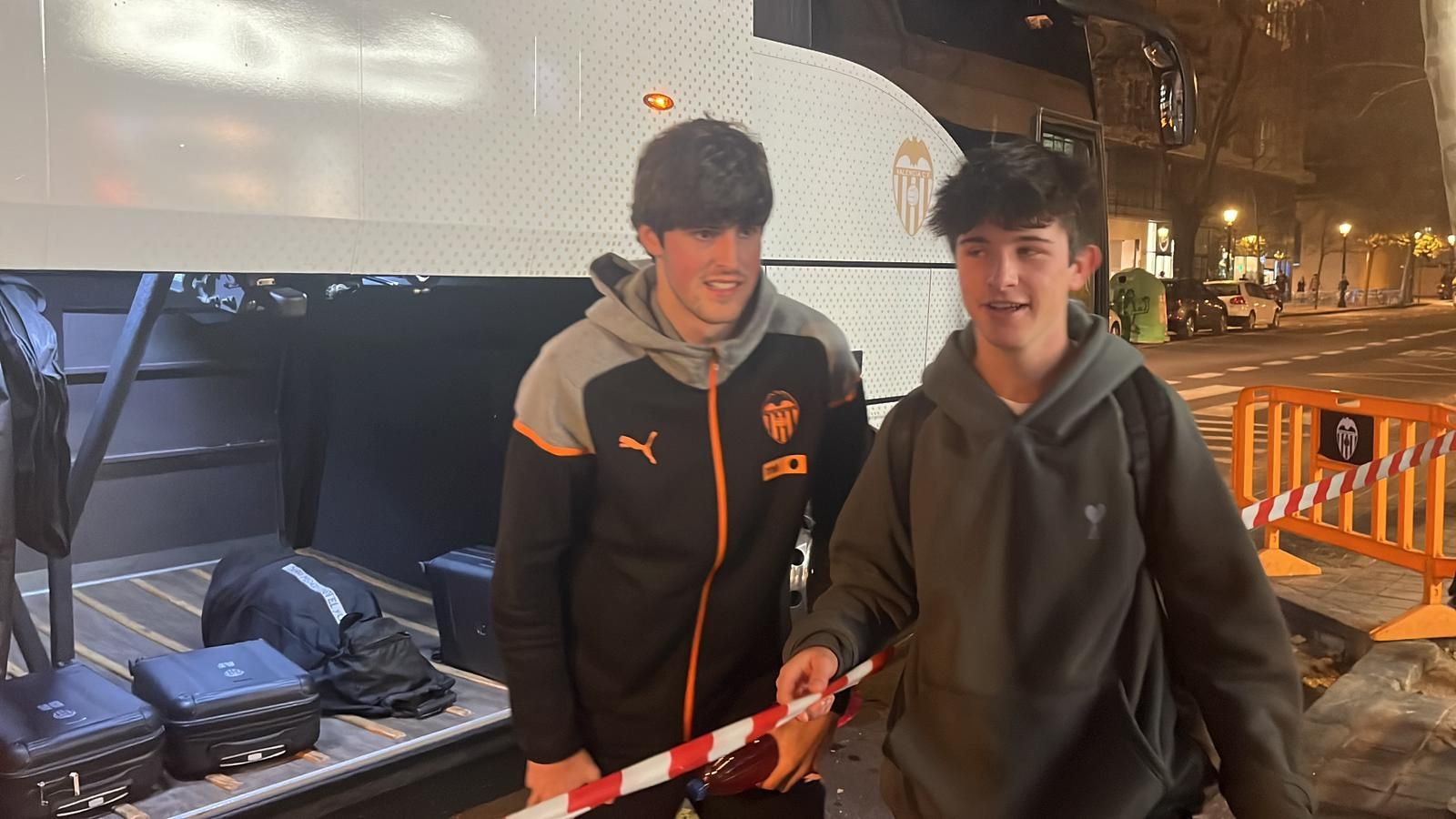  Javi Guerra, en la convocatoria del Valencia CF.