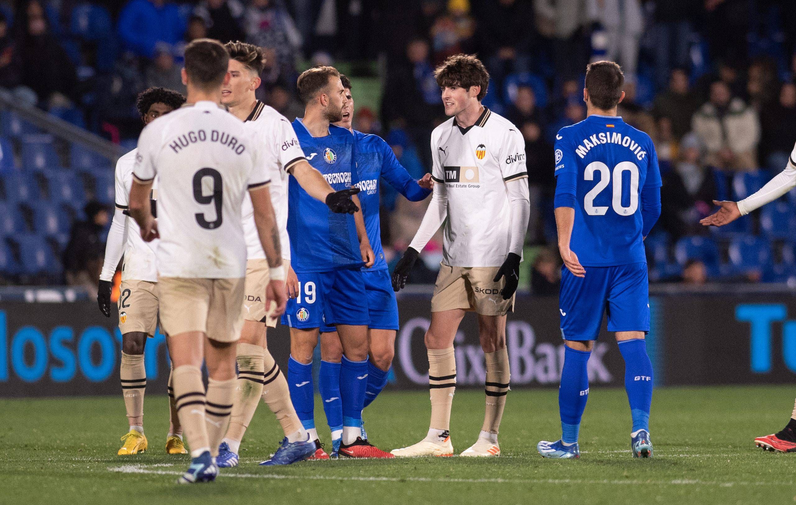  Javi Guerra, expulsado ante el Getafe CF.