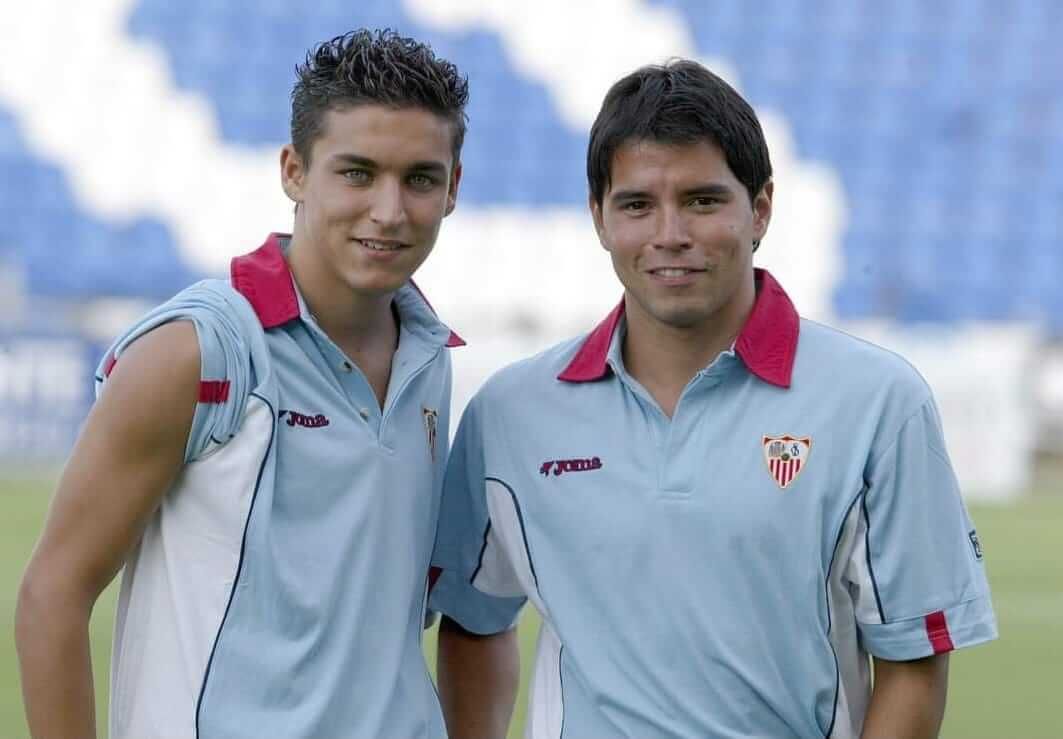  Jesús Navas y Saviola, en su etapa en el Sevilla.