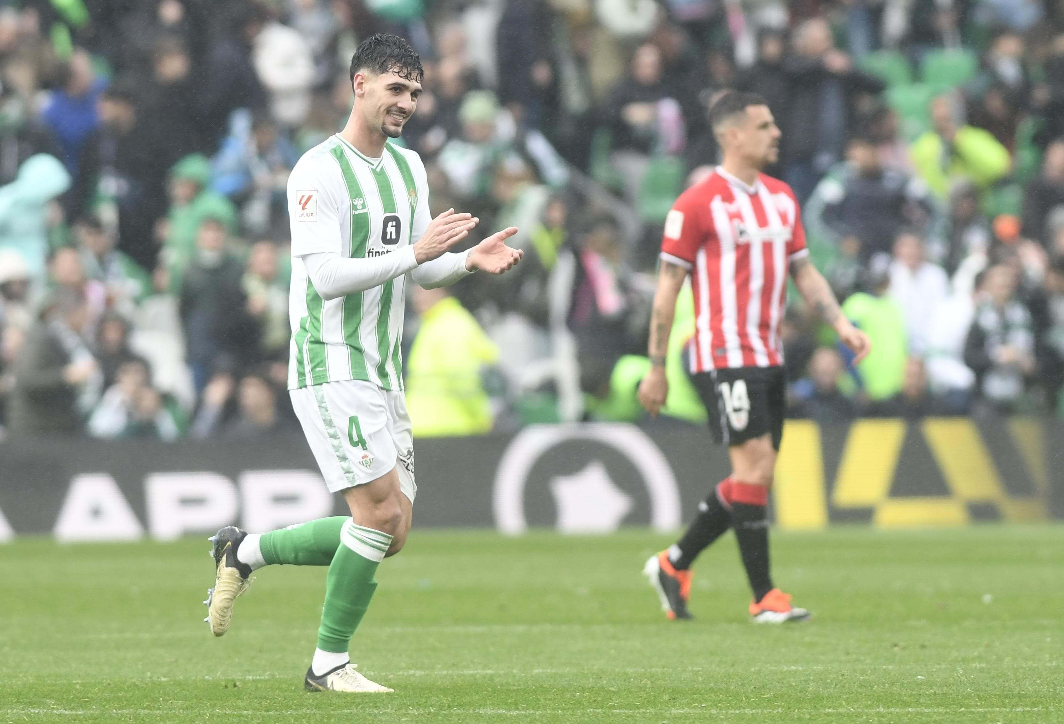  Johnny Cardoso, ante el Athletic