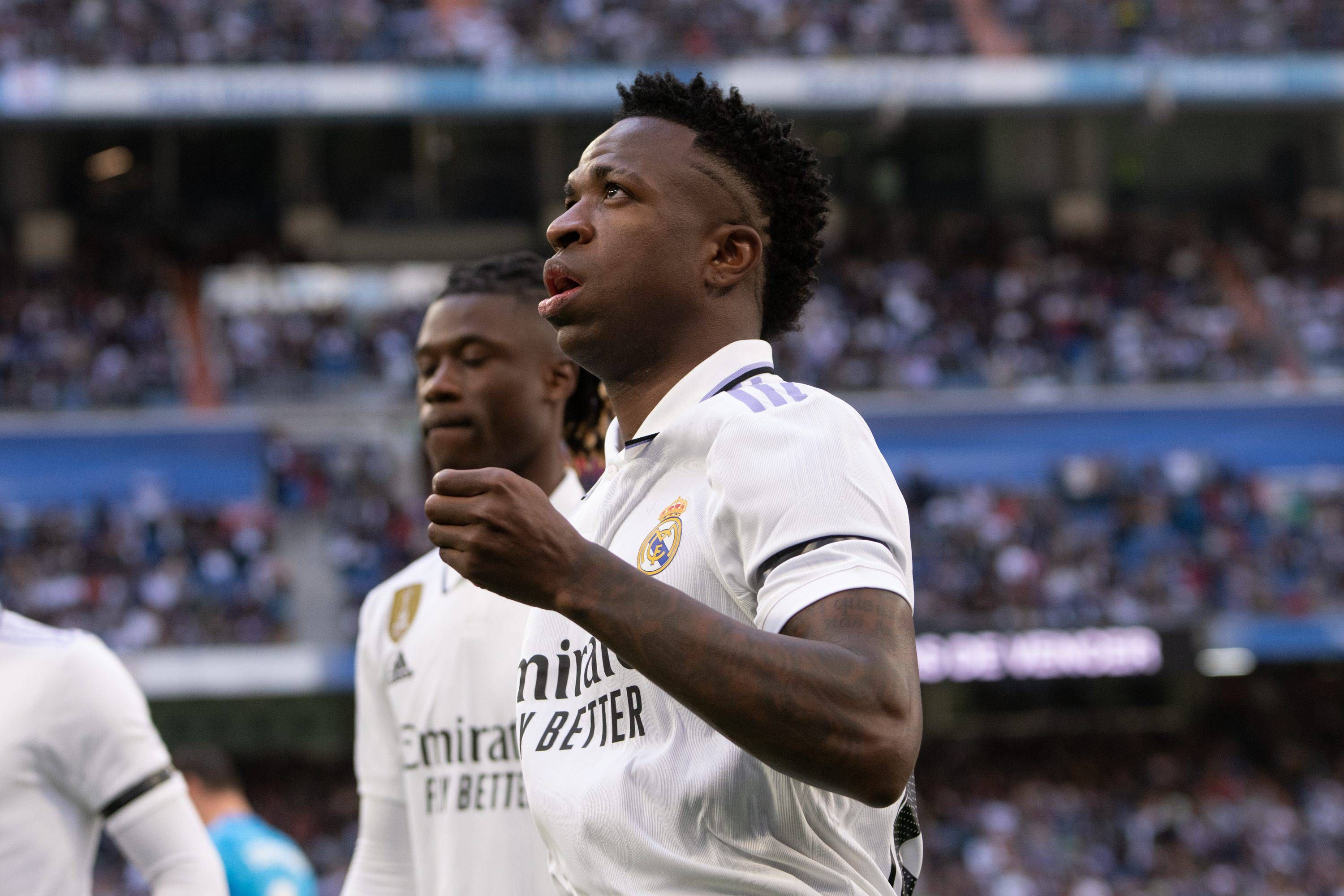Vinícius celebra un gol con el Real Madrid.