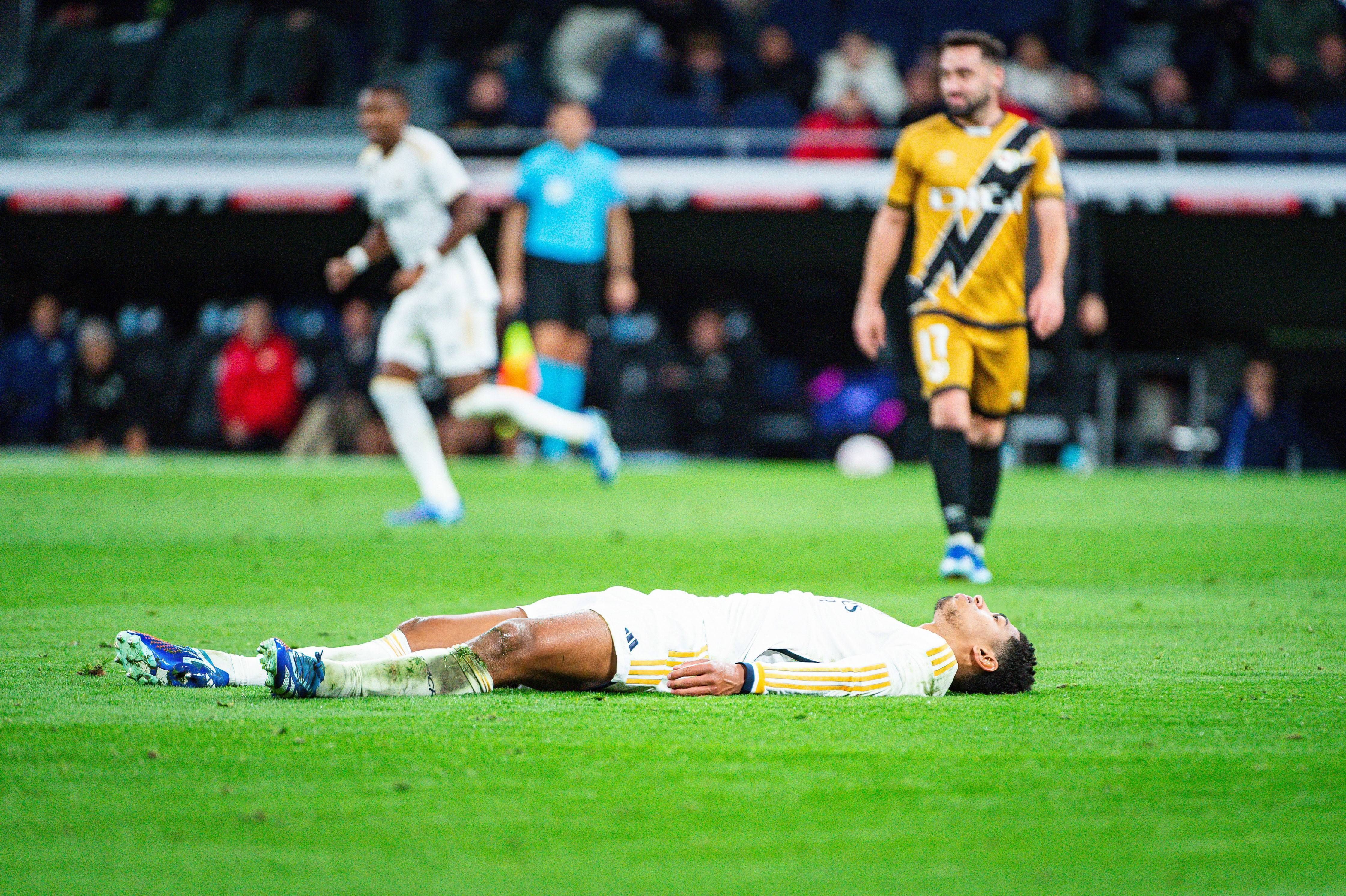  Jude Bellingham se lamenta durante el Real Madrid-Rayo.