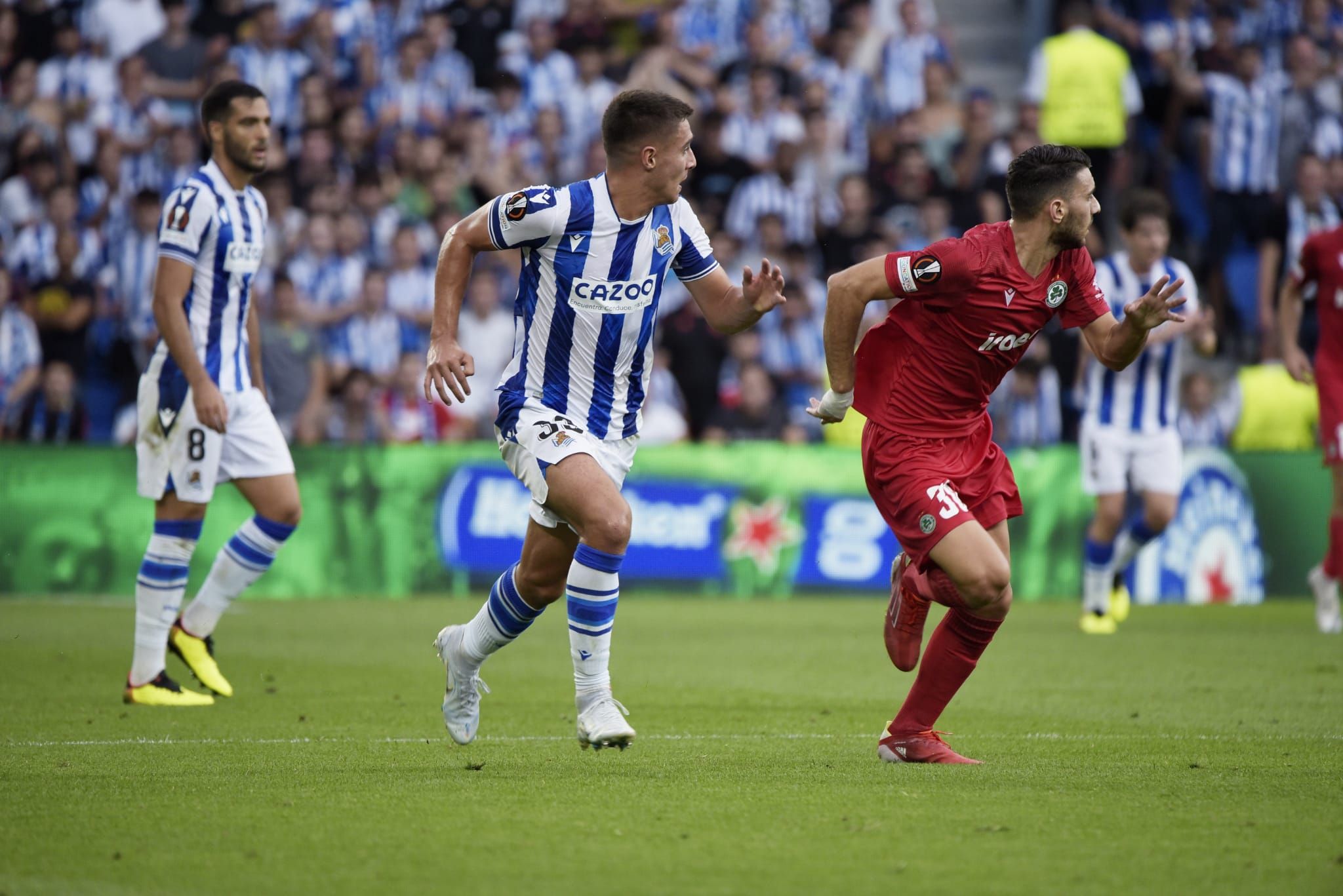 Karrikaburu, ante el Omonia en el Reale Arena. (Foto: Giovani Batista)