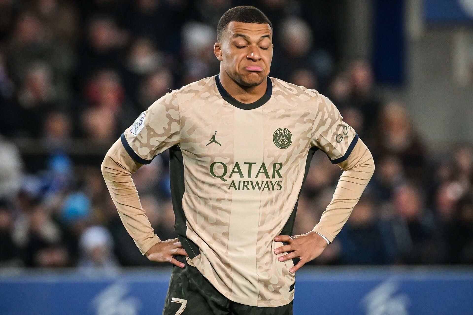  Kylian Mbappé en un encuentro con el Paris Saint-Germain