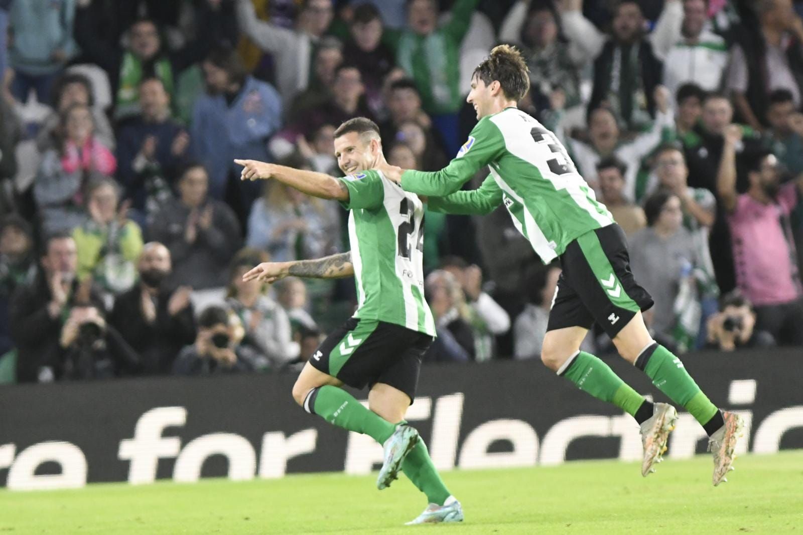 La secuencia del gol de Aitor Ruibal en el Betis - Helsinki
