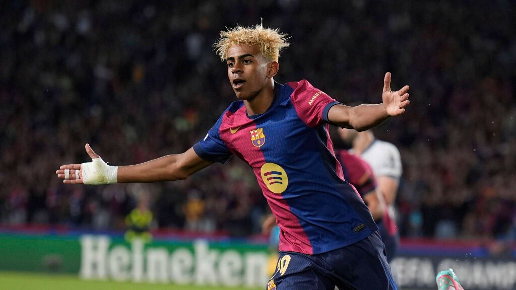  Lamine Yamal celebra su gol ante el Inter de Milán en Champions League (Cordon Press)