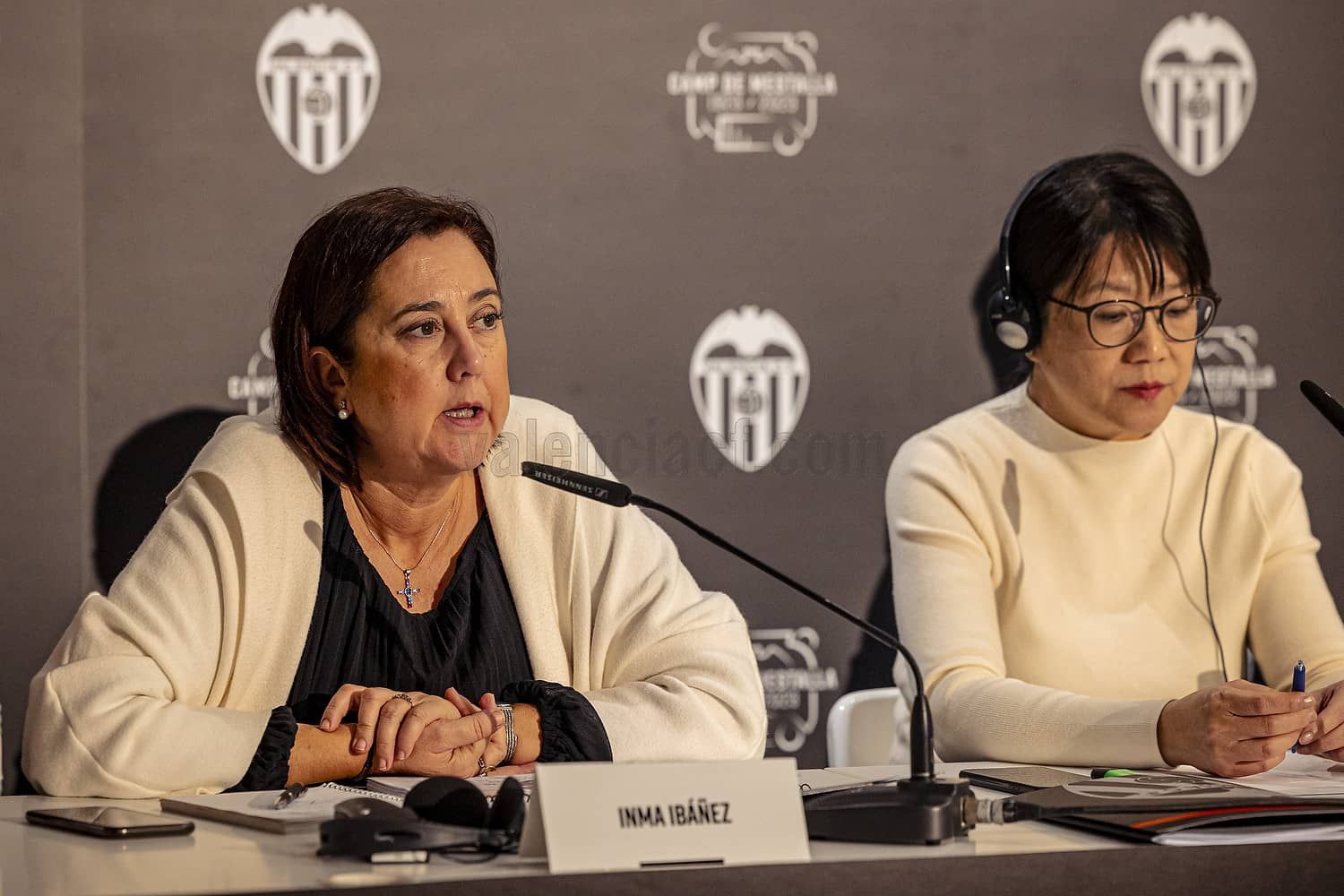 Layhoon Chan, Javier Solís e Inma Ibáñez en rueda de prensa