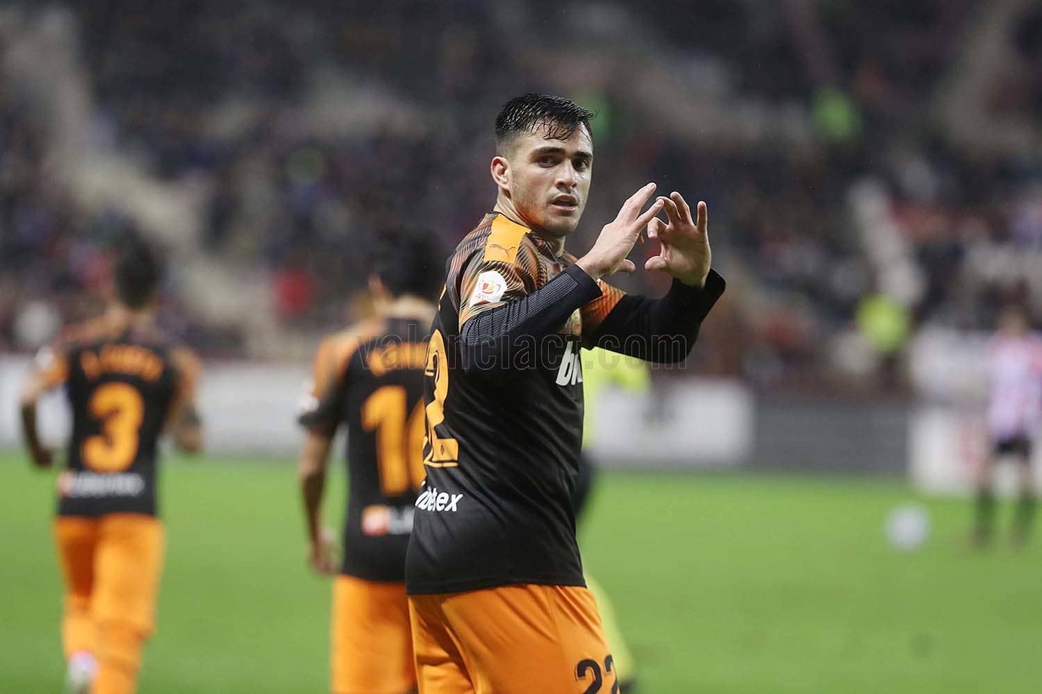  Maxi Gómez en el Logroñés - Valencia.