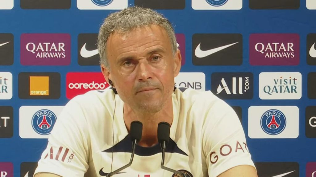  Luis Enrique en sala de prensa