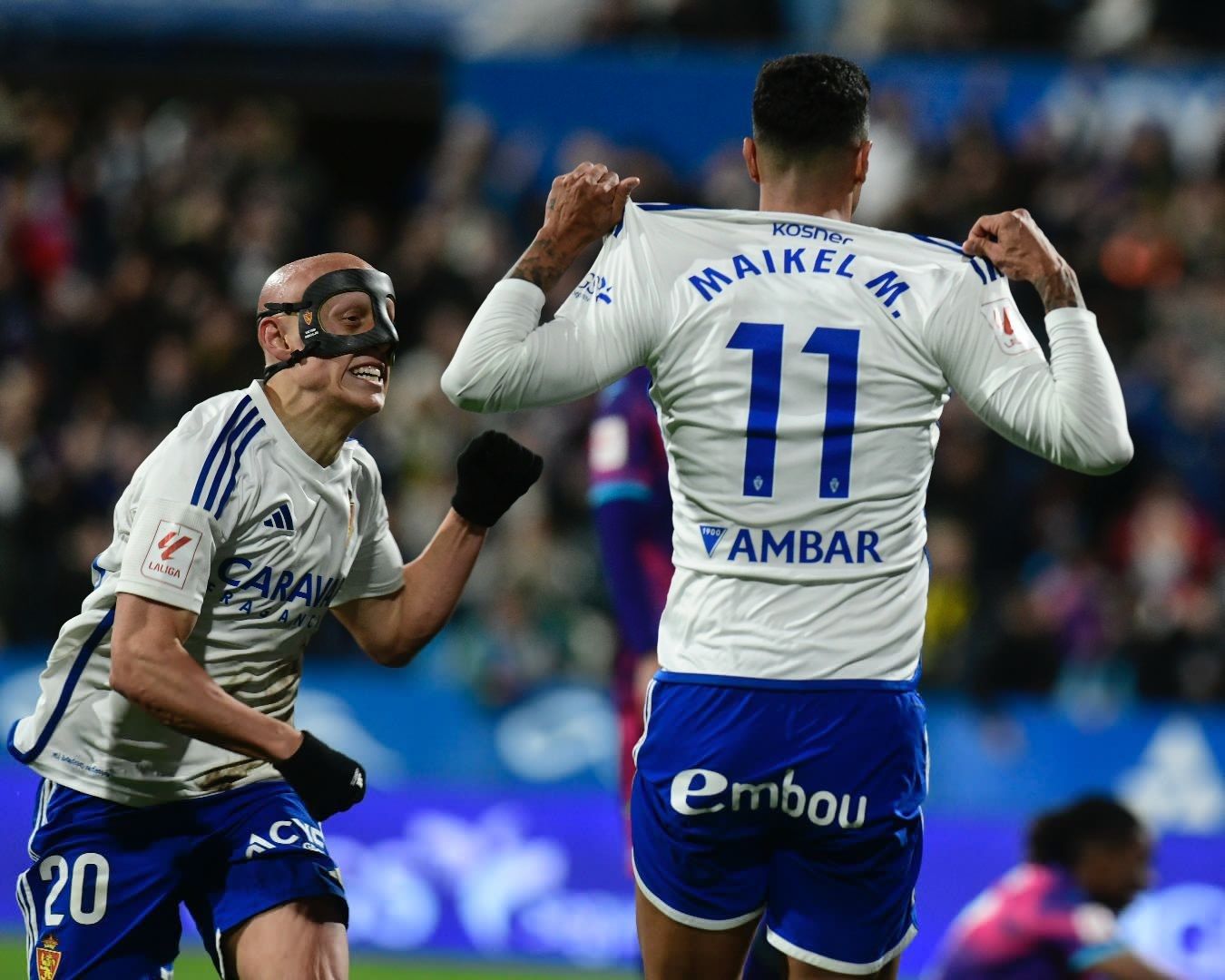 Maikel Mesa celebra su gol al Leganés con Mollejo esta temporada.