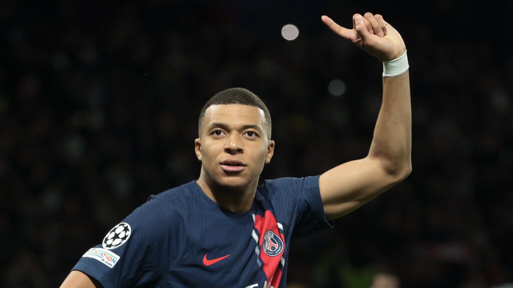 Mbappé en un partido del PSG (Europa Press)