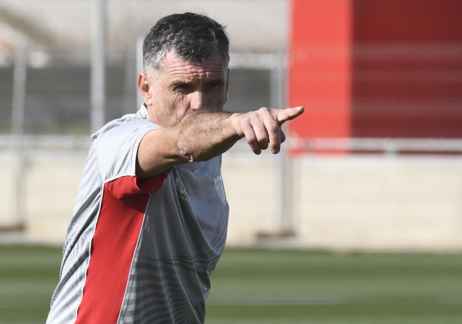  Mendilibar dirige la sesión