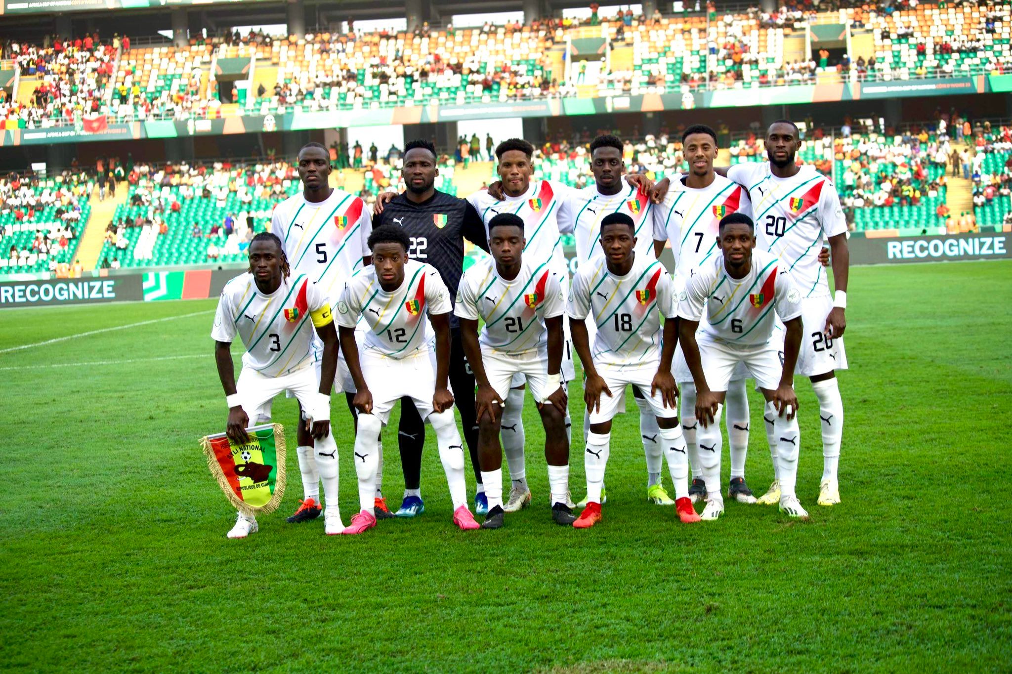 Mouctar Diakhaby, en el once titular de Guinea.