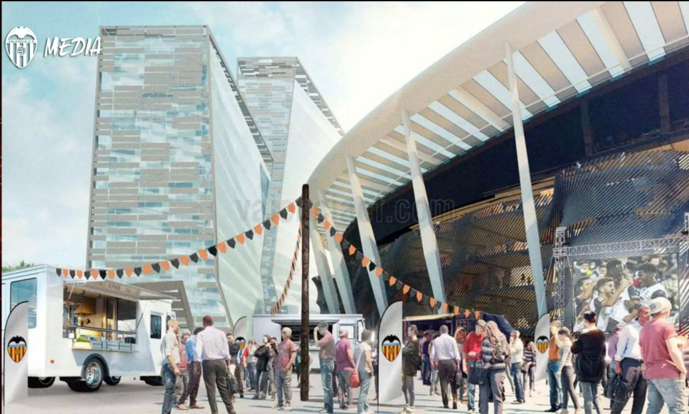  Nou Mestalla y de fondo la zona comercial