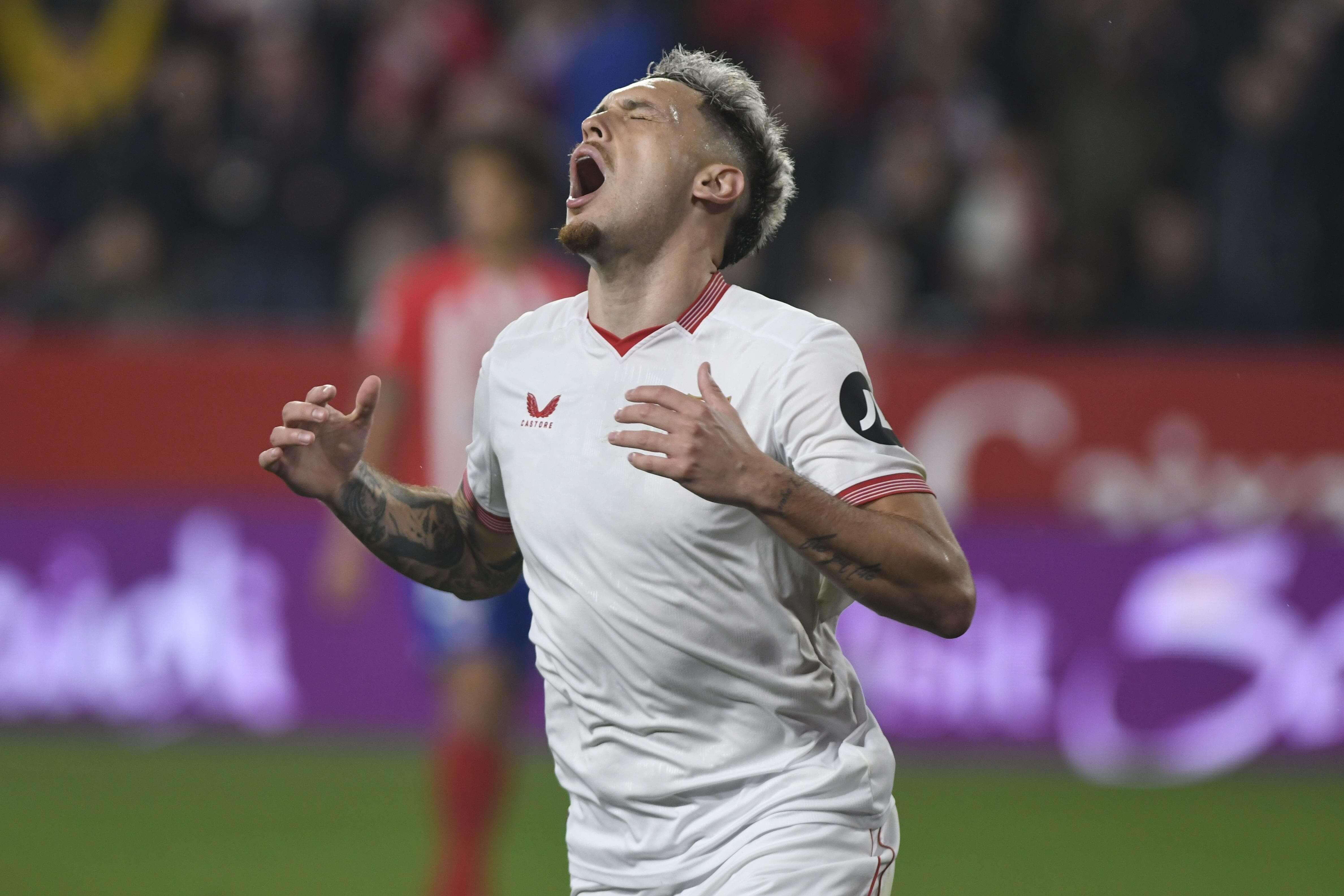  Ocampos ante el Atlético de Madrid