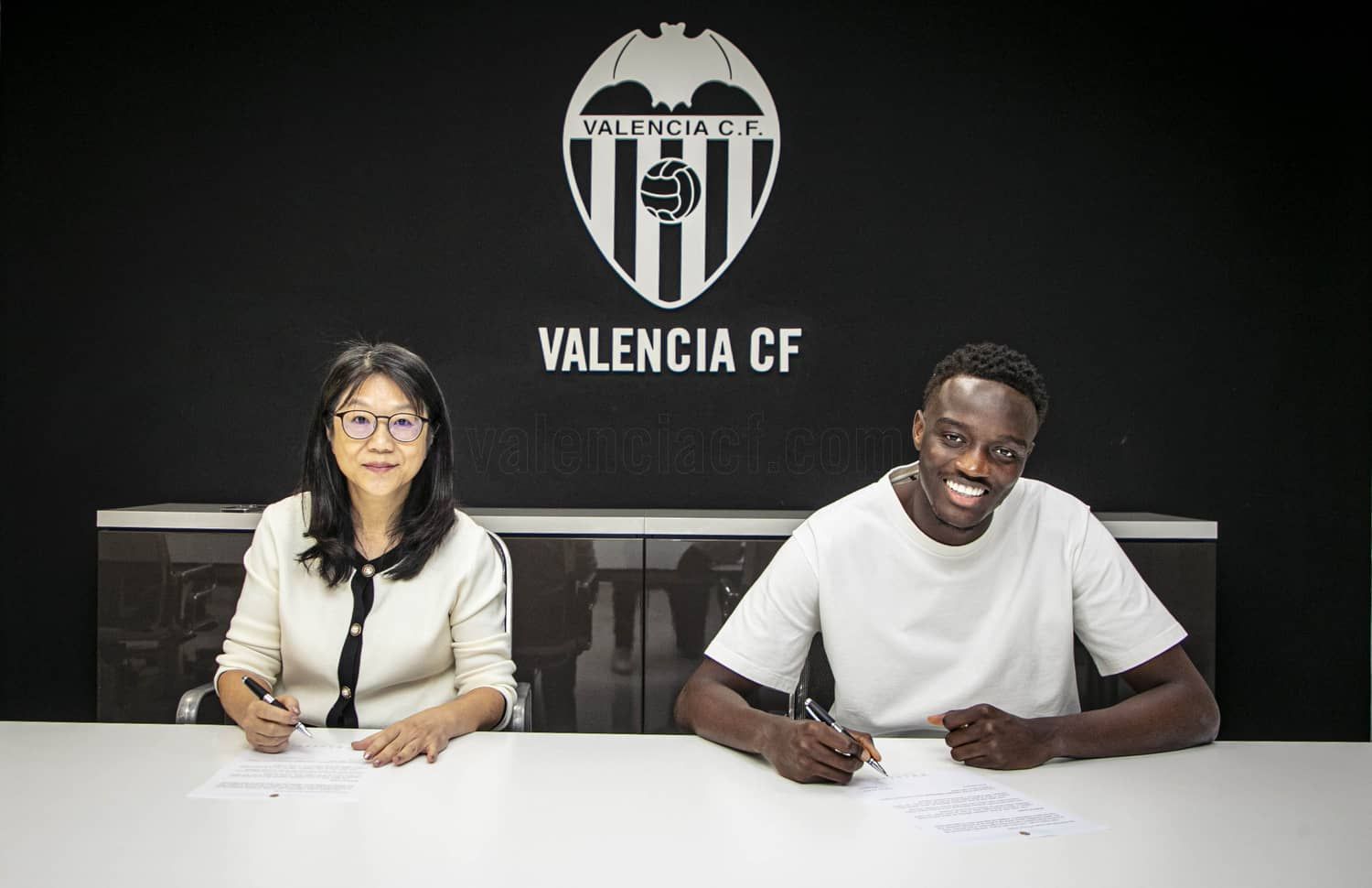 Oficial: Diakhaby firma hasta 2027, los datos y la clave de su renovación