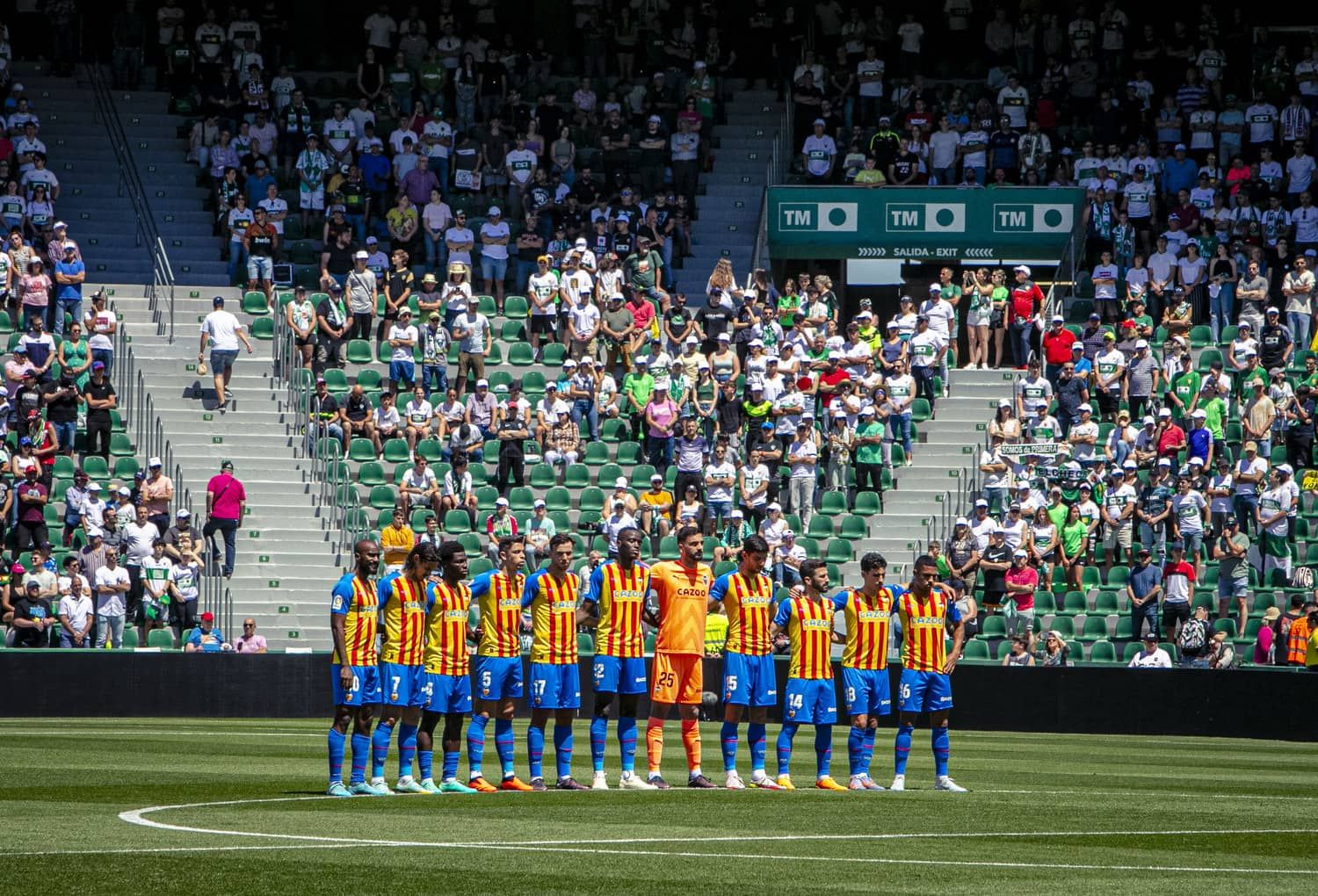 Once titular del Valencia CF y alegría final