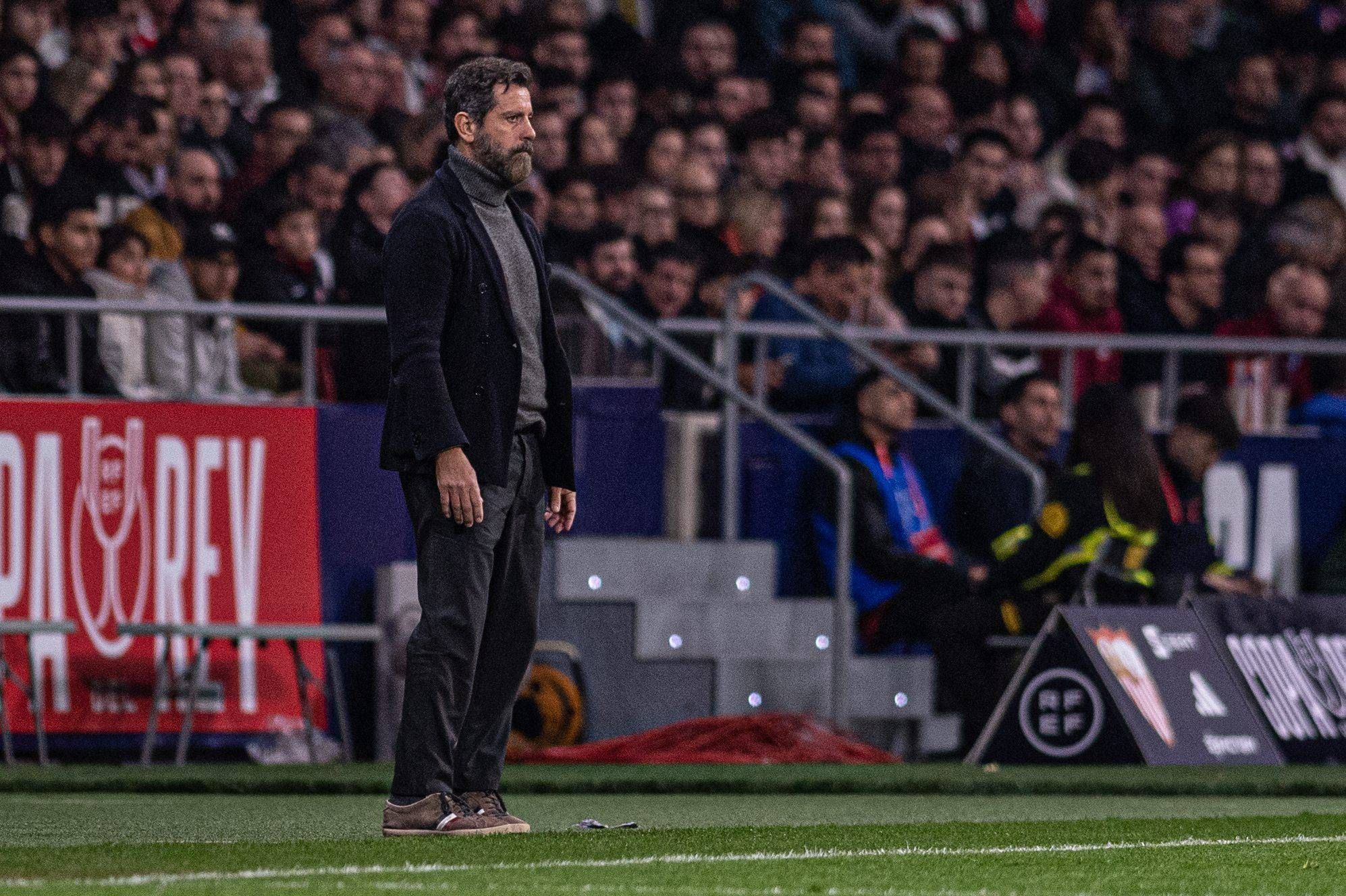Quique Sánchez Flores, ante el Atlético de Madrid.