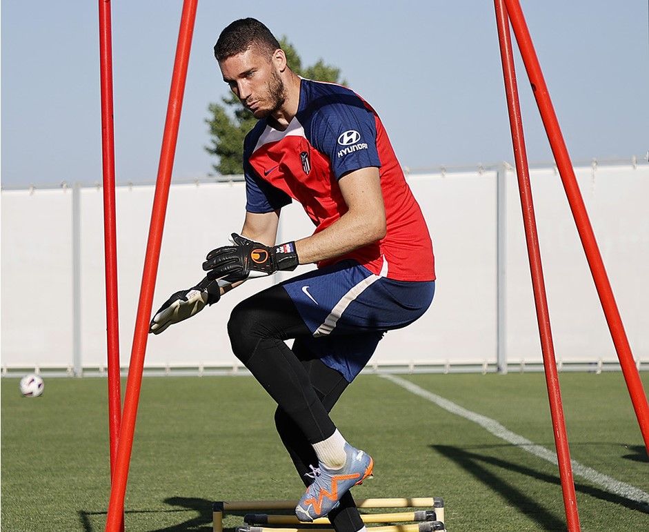  Ivo Grbic, en un entrenamiento con el Atlético de Madrid.