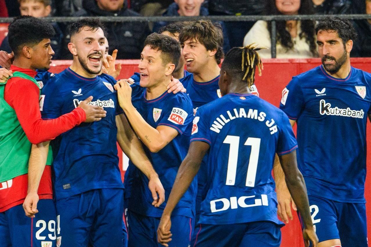  Gol de Aitor Paredes ante el Sevilla FC en el Ramón Sánchez Pizjuán.