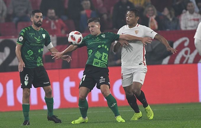 Partido Sevilla-Villanovense de Copa en diciembre de 2018.