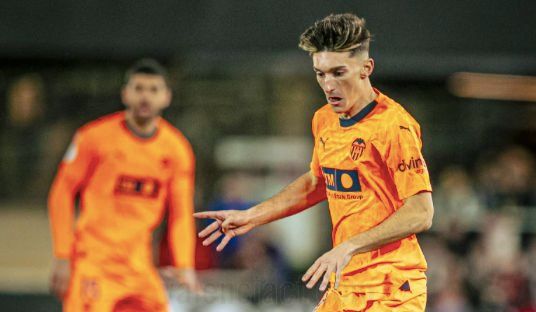  Pepelu, ante el FC Cartagena.