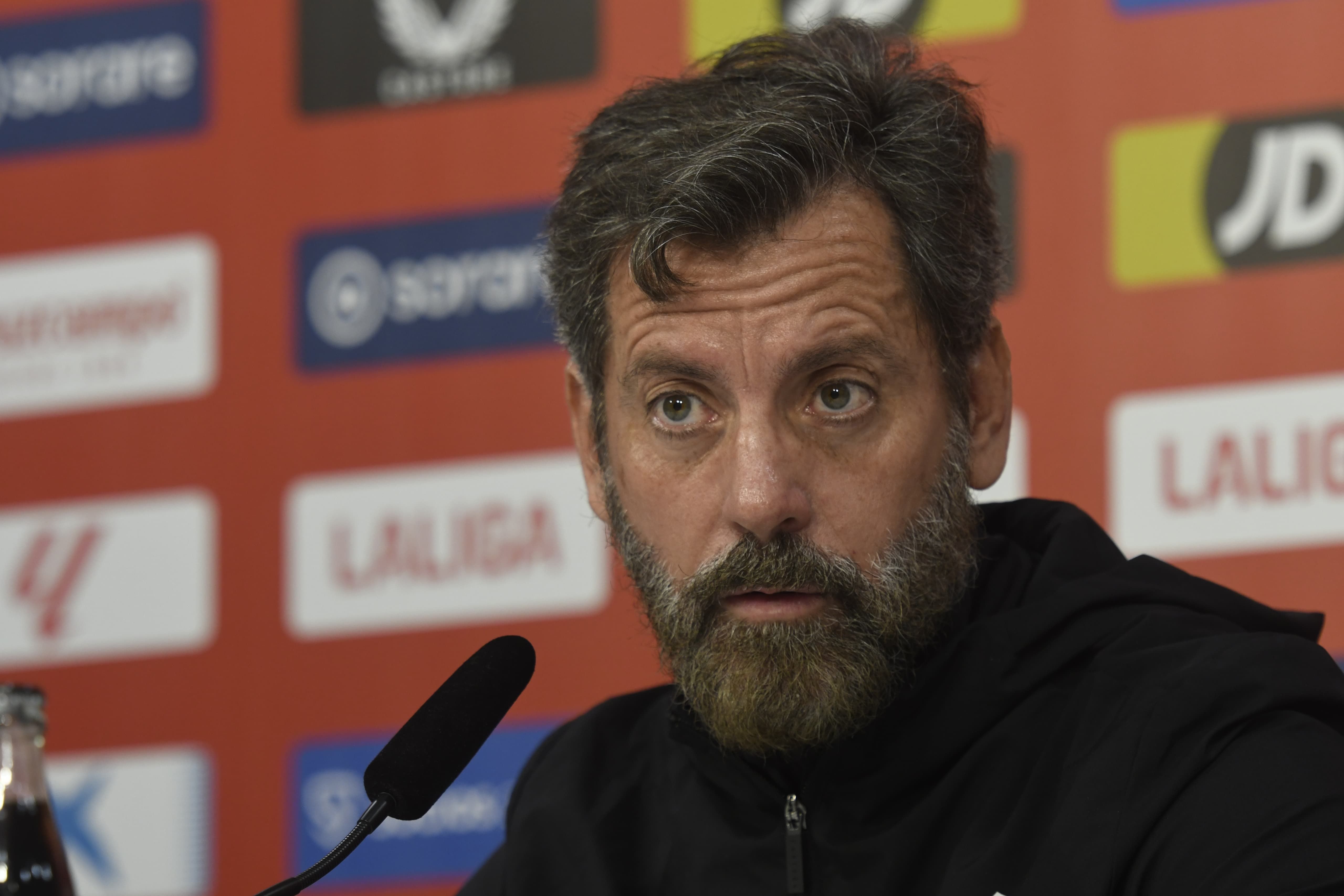 Quique Sánchez Flores, en rueda de prensa