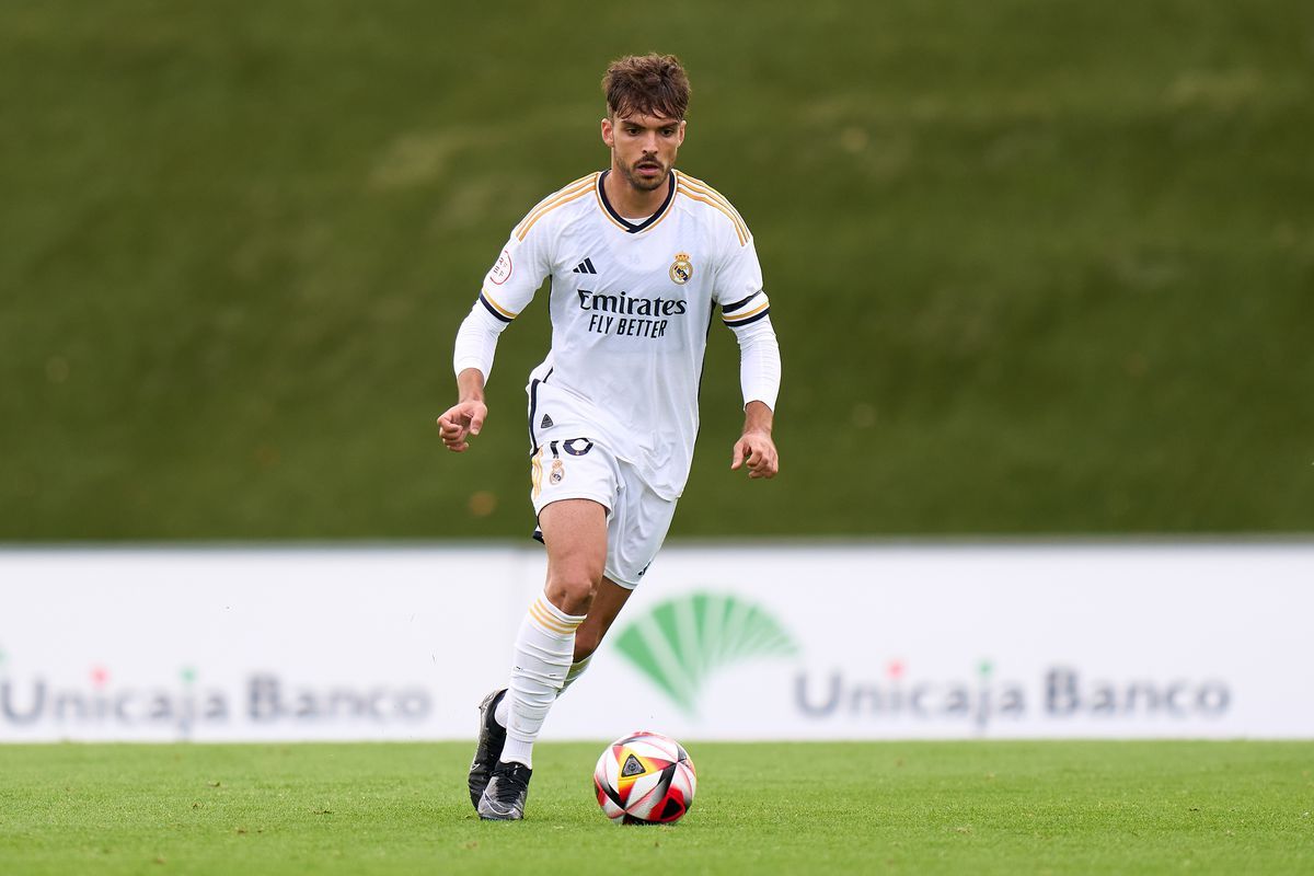 Raúl Asencio, con el Real Madrid Castilla.