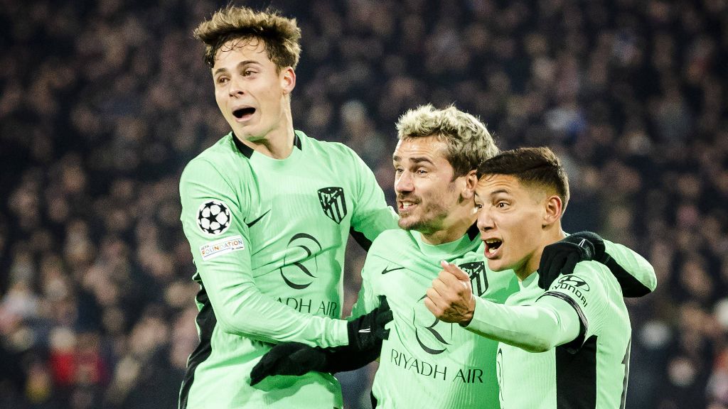  Rodrigo Riquelme celebrando un gol con Griezmann y Nahuel Molina (Cordon Press).