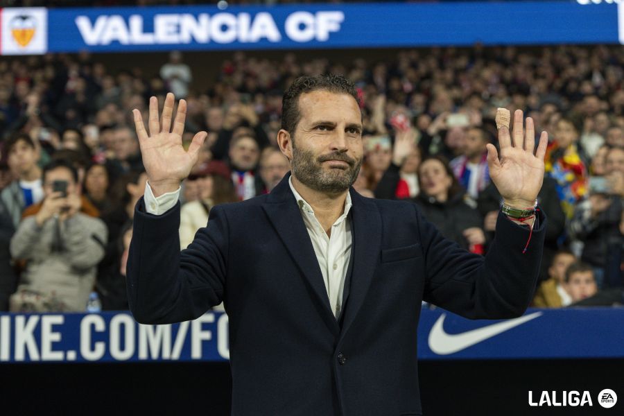  Rubén Baraja, ante el Atlético de Madrid.