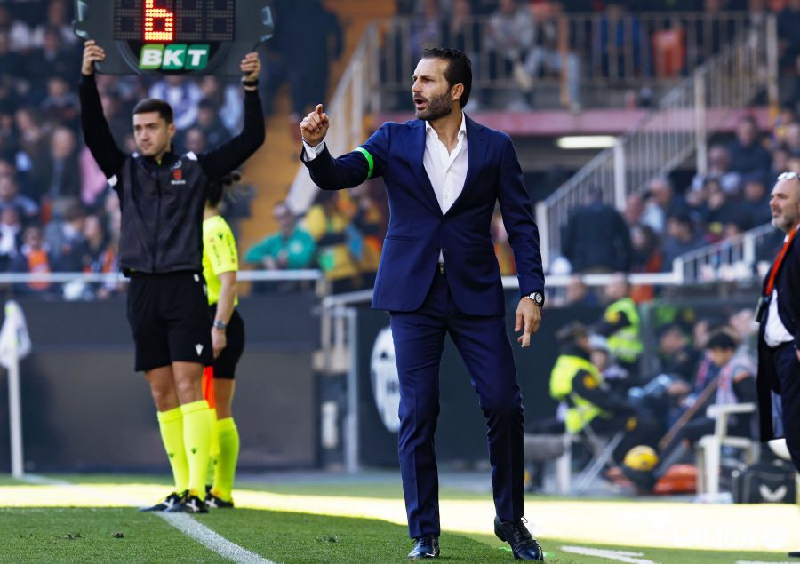  Rubén Baraja, ante la UD Almería.