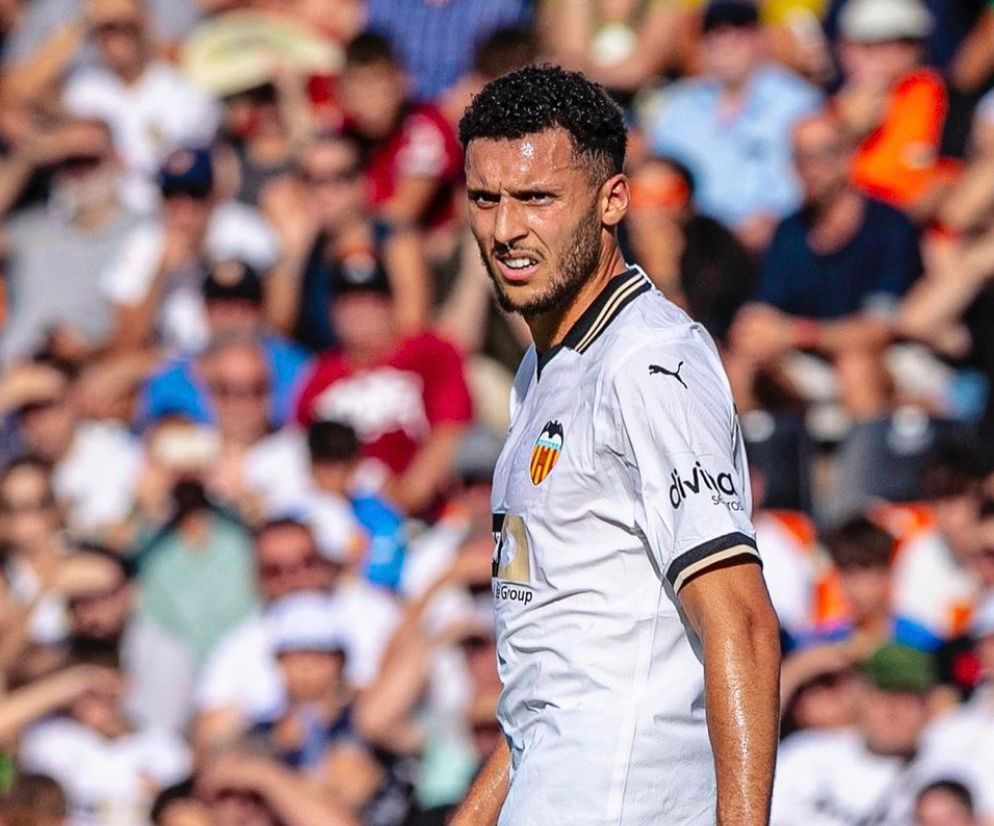  Selim Amallah con el Valencia CF