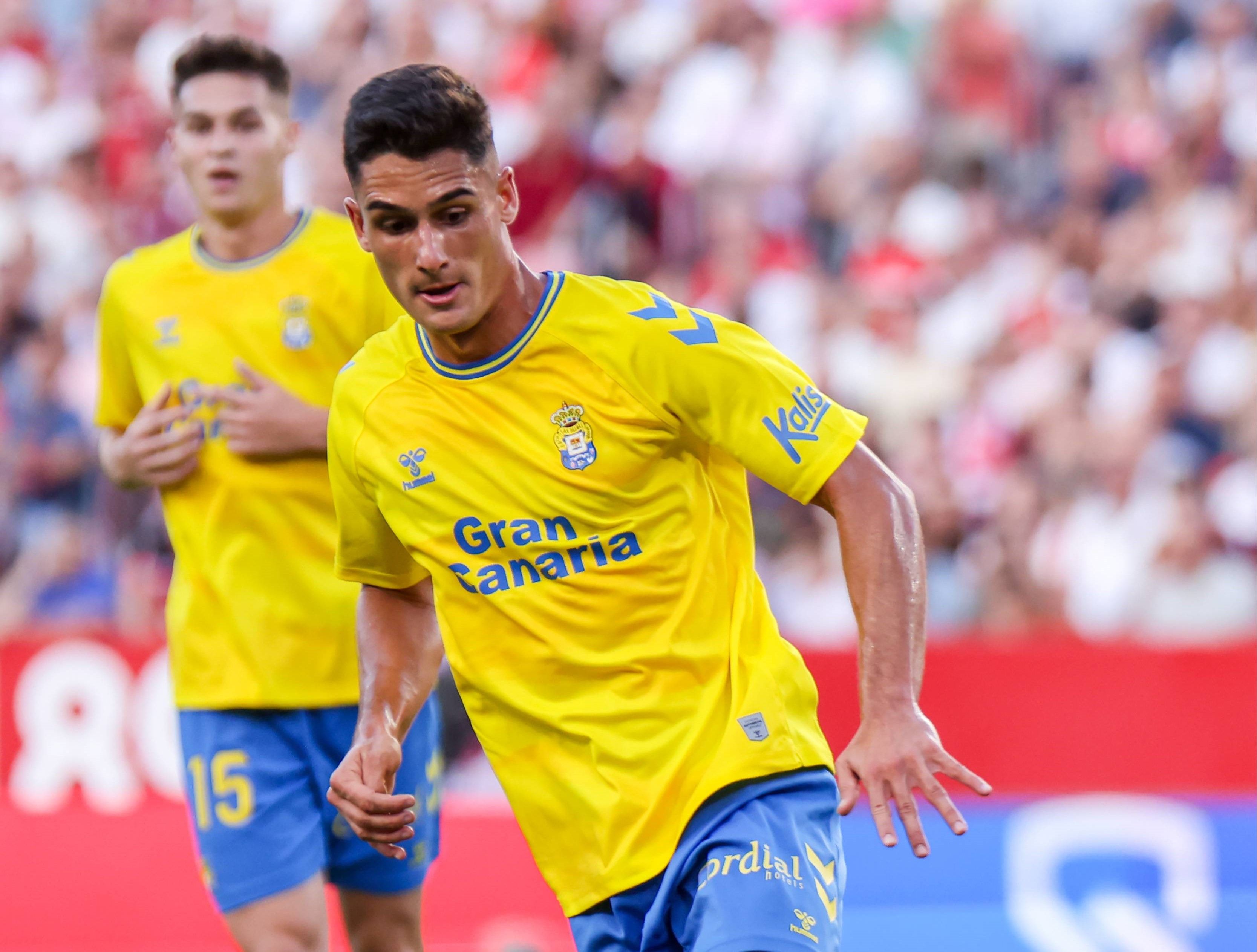 Sergi Cardona, en un partido con la UD Las Palmas (Foto: Cordon Press).