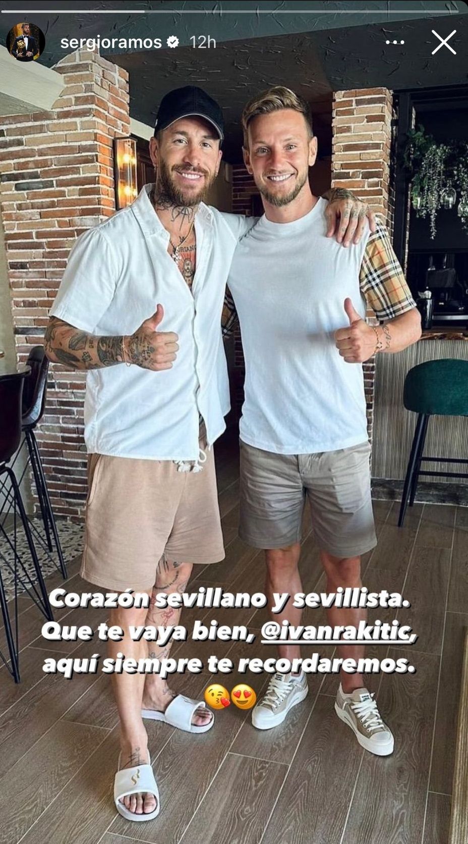  Sergio Ramos se despide de Rakitic en redes.