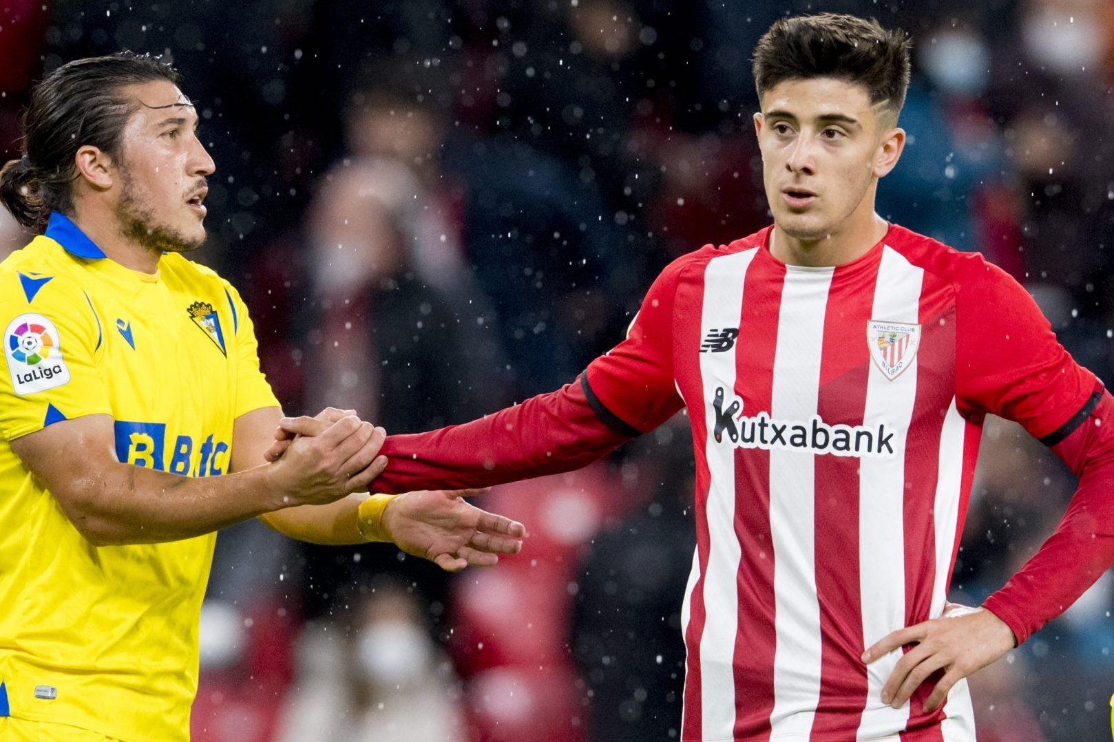 Nico Serrano ante el Cádiz en San Mamés (Foto: Athletic Club).