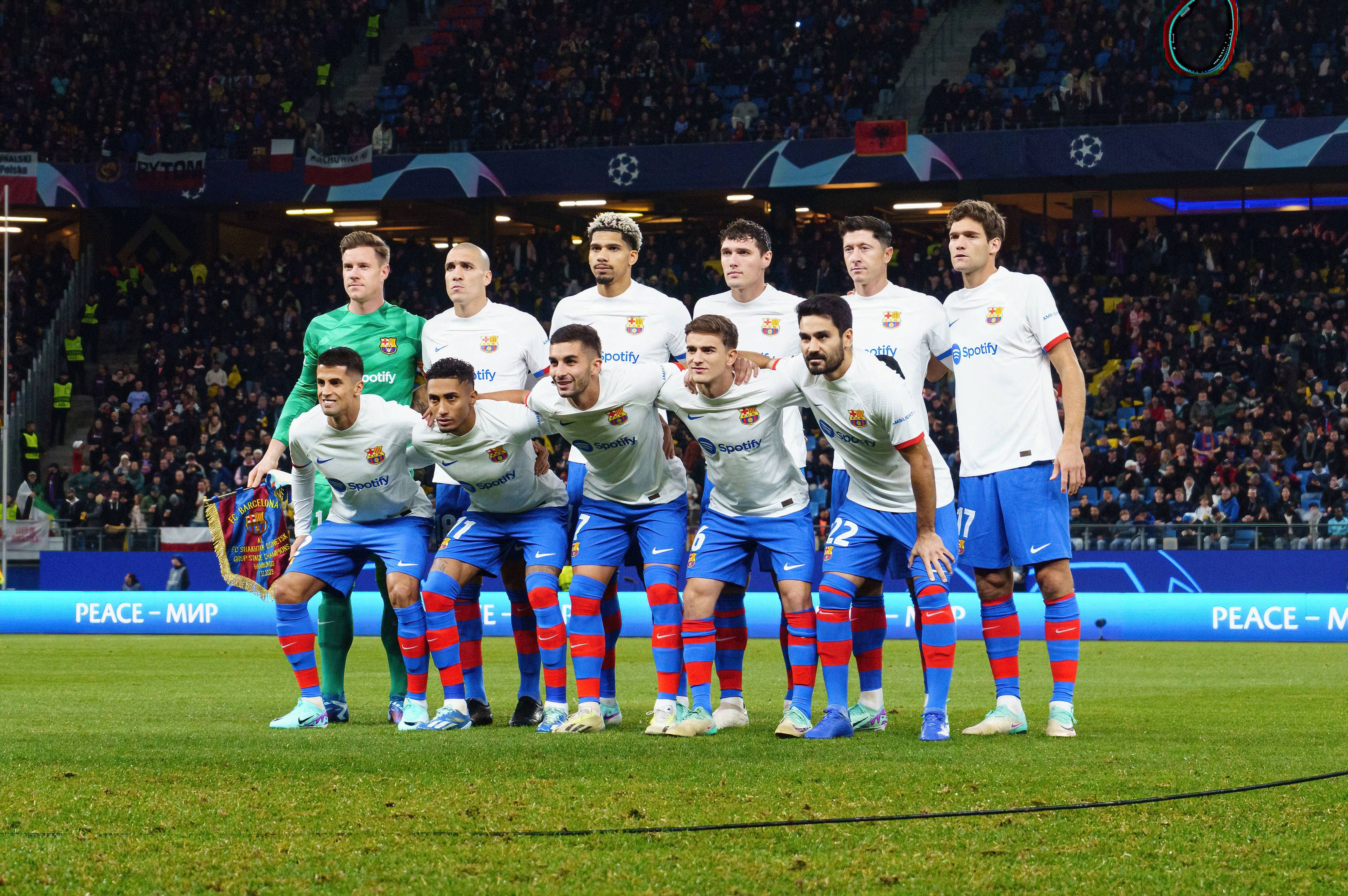 El once de Xavi en el Shakhtar-Barça (Foto: Cordon Press).