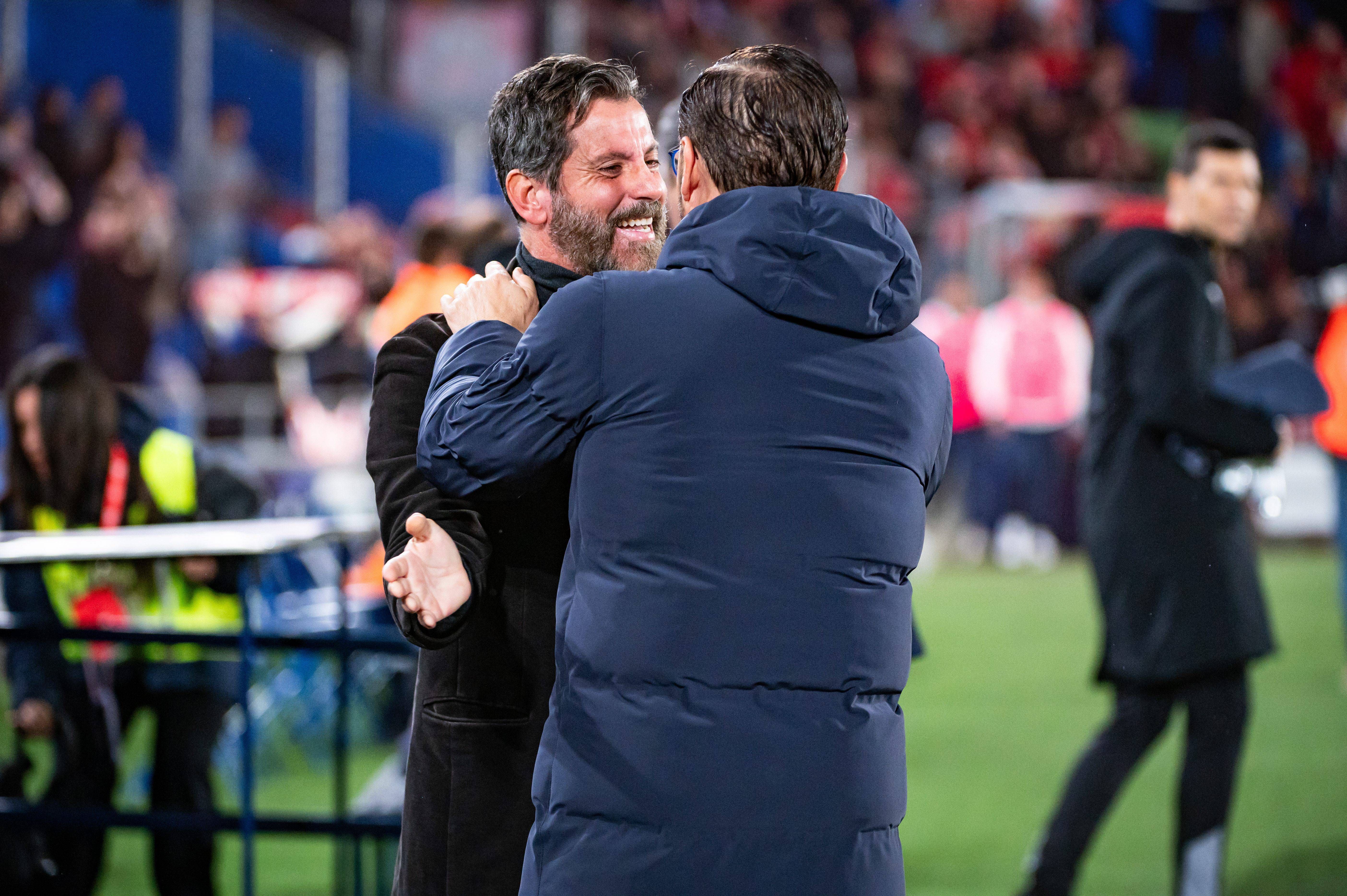  Quique Sánchez Flores, saludando a Bordalás, en la última ronda copera.