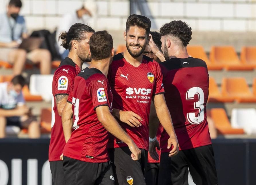  Sobrino ante el Atromitos