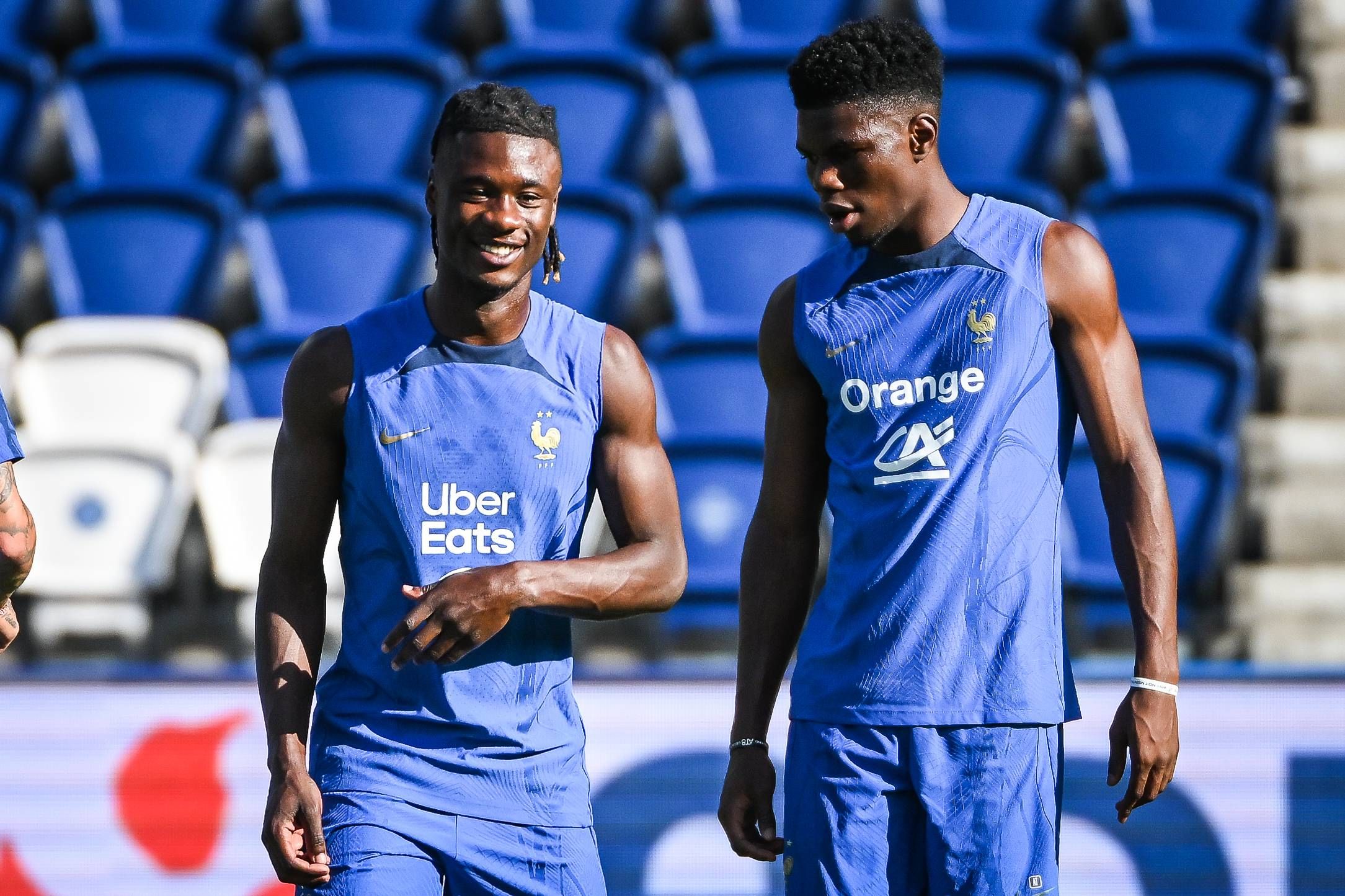  Eduardo Camavinga y Tchouaméni, en un entrenamiento con Francia.