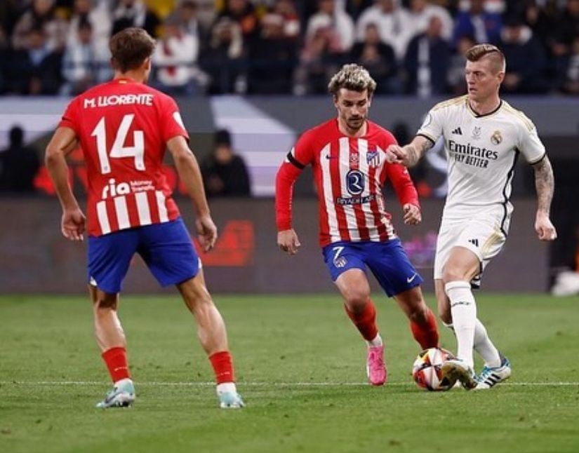  Toni Kroos en el encuentro de la Supecopa de España (@toni.kr8s)