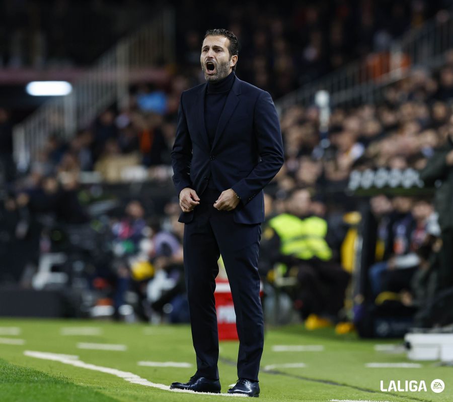  Rubén Baraja, ante el FC Barcelona