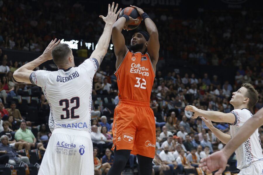 Valencia Basket visita la pista de un necesitado Monbus Obradoiro