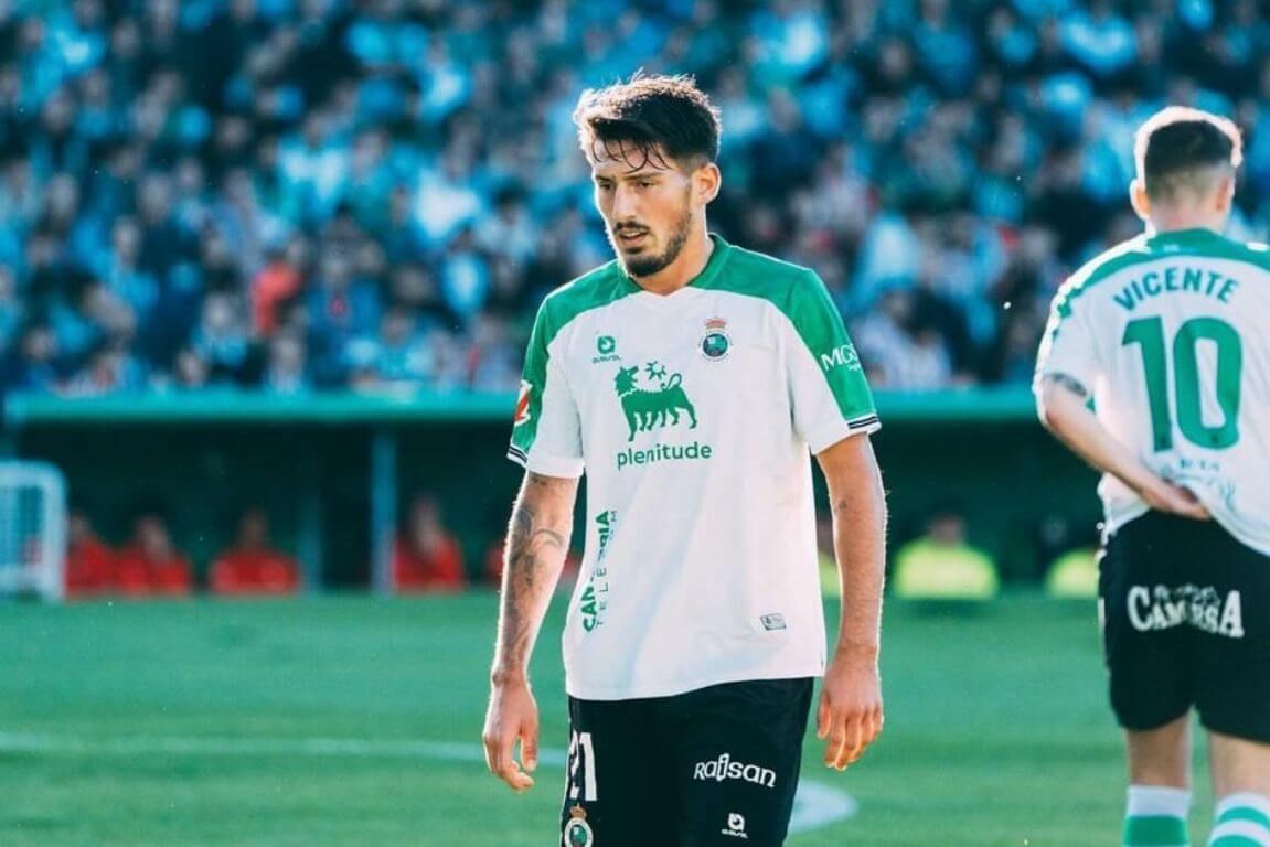  El centrocampista Unai Vencedor, cedido por el Athletic Club en el Racing de Santander.